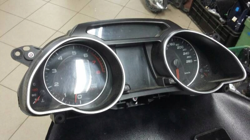 dials predkosciomierz Audi OE 8T0920931