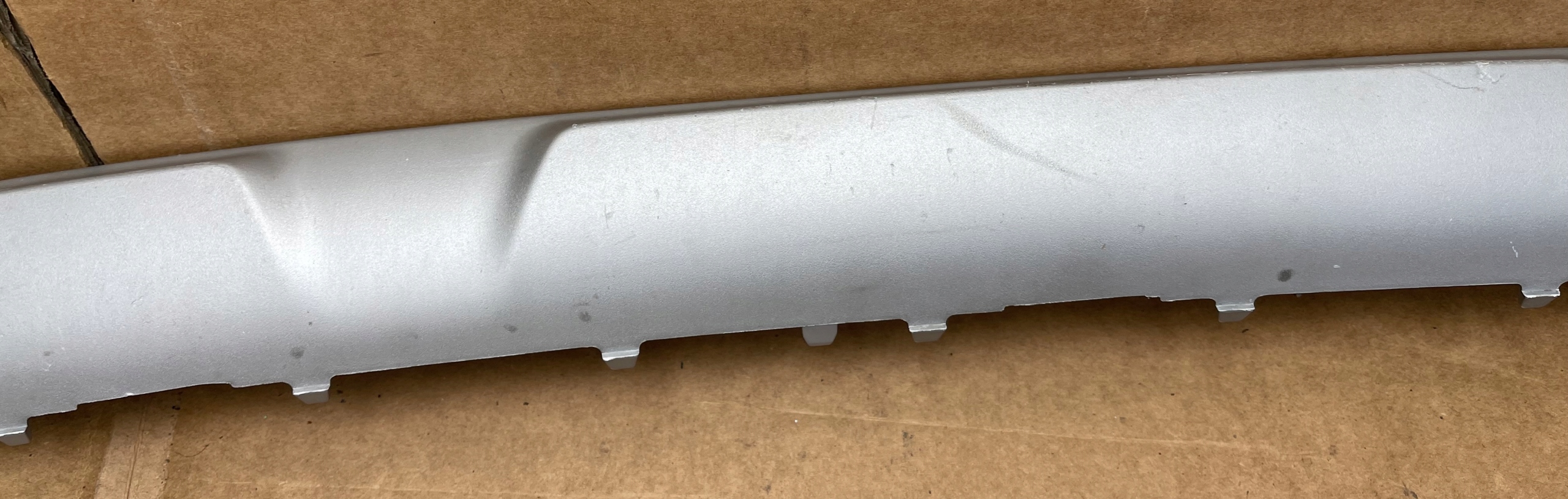 BMW X1 U11 X-LINE doplněk SPOILER nárazníku předek 5A0DB81