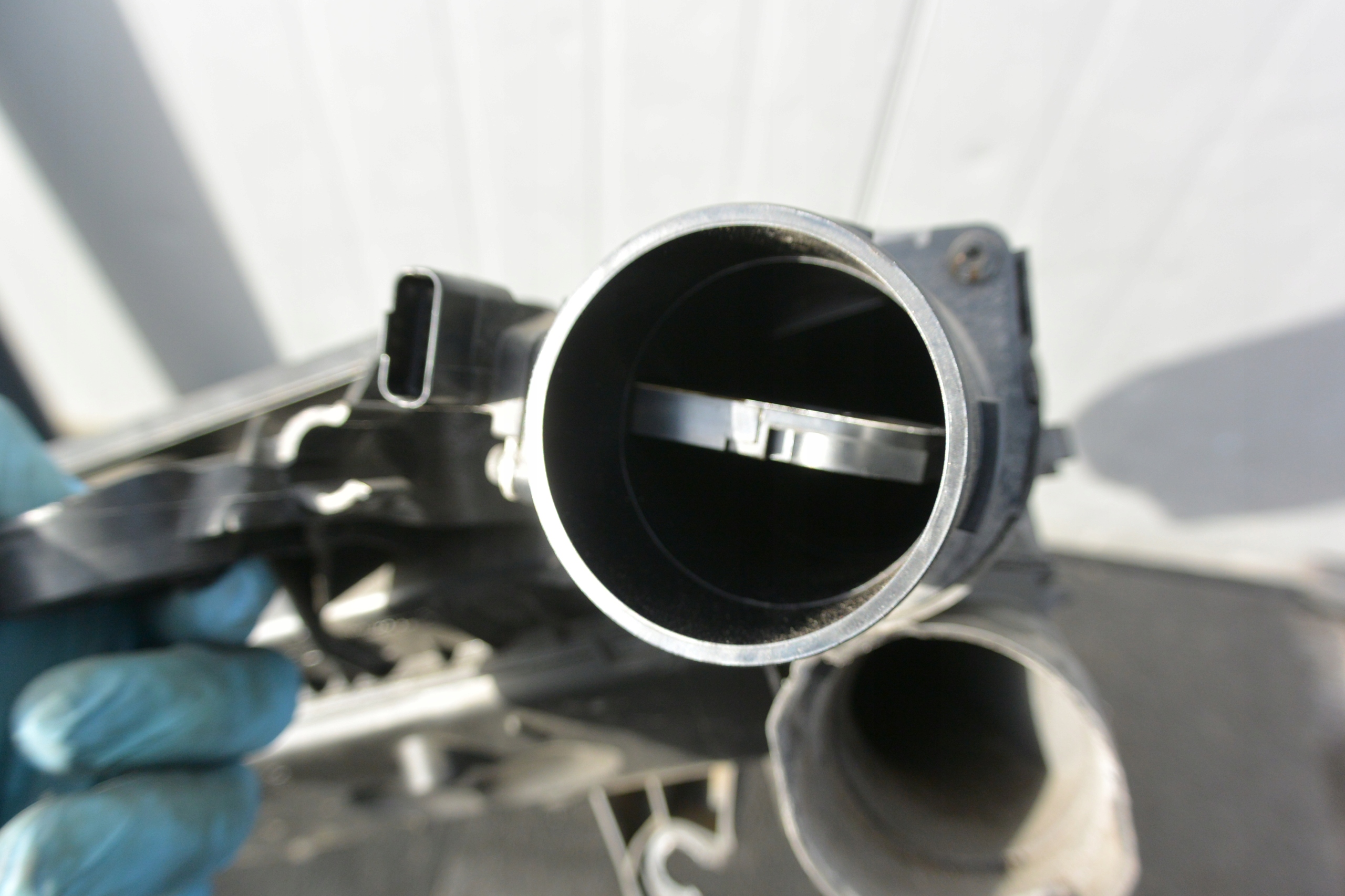 Gehäuse filter luft Luftmassenmesser CITROEN C4 PICASSO II 1.6 E-HDI