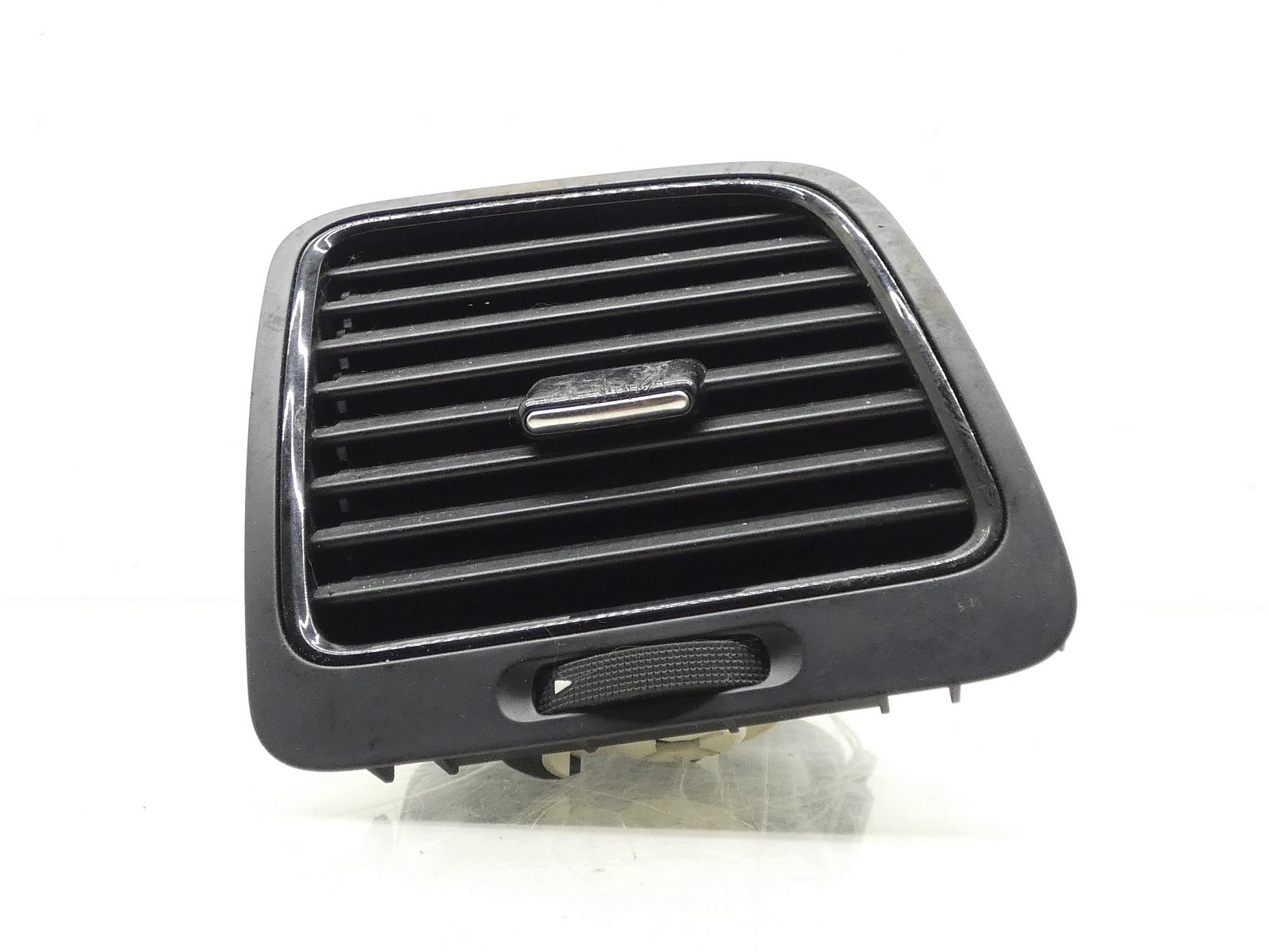 grid air conditioning devices right front right front SEAT ALHAMBRA II 7N0858704E