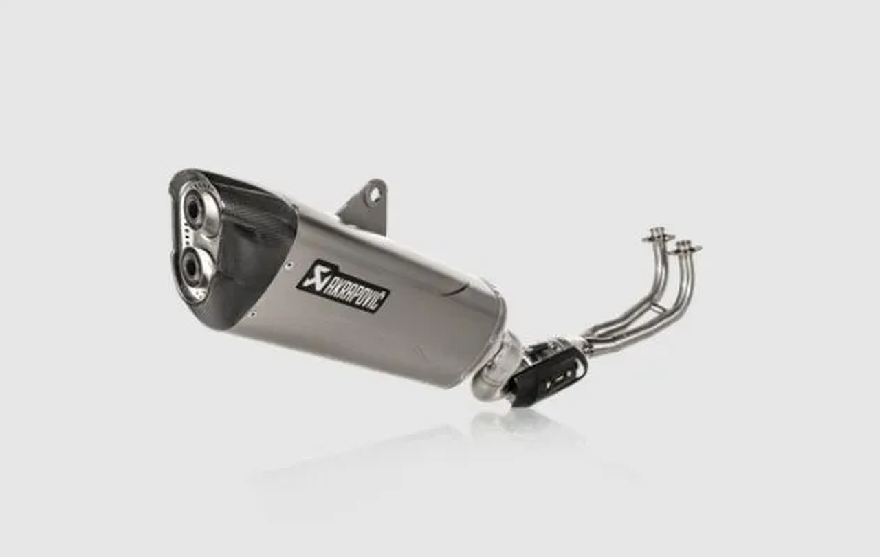 Kompletný výfukový systém Akrapovic Racing Line Yamaha XP-560
