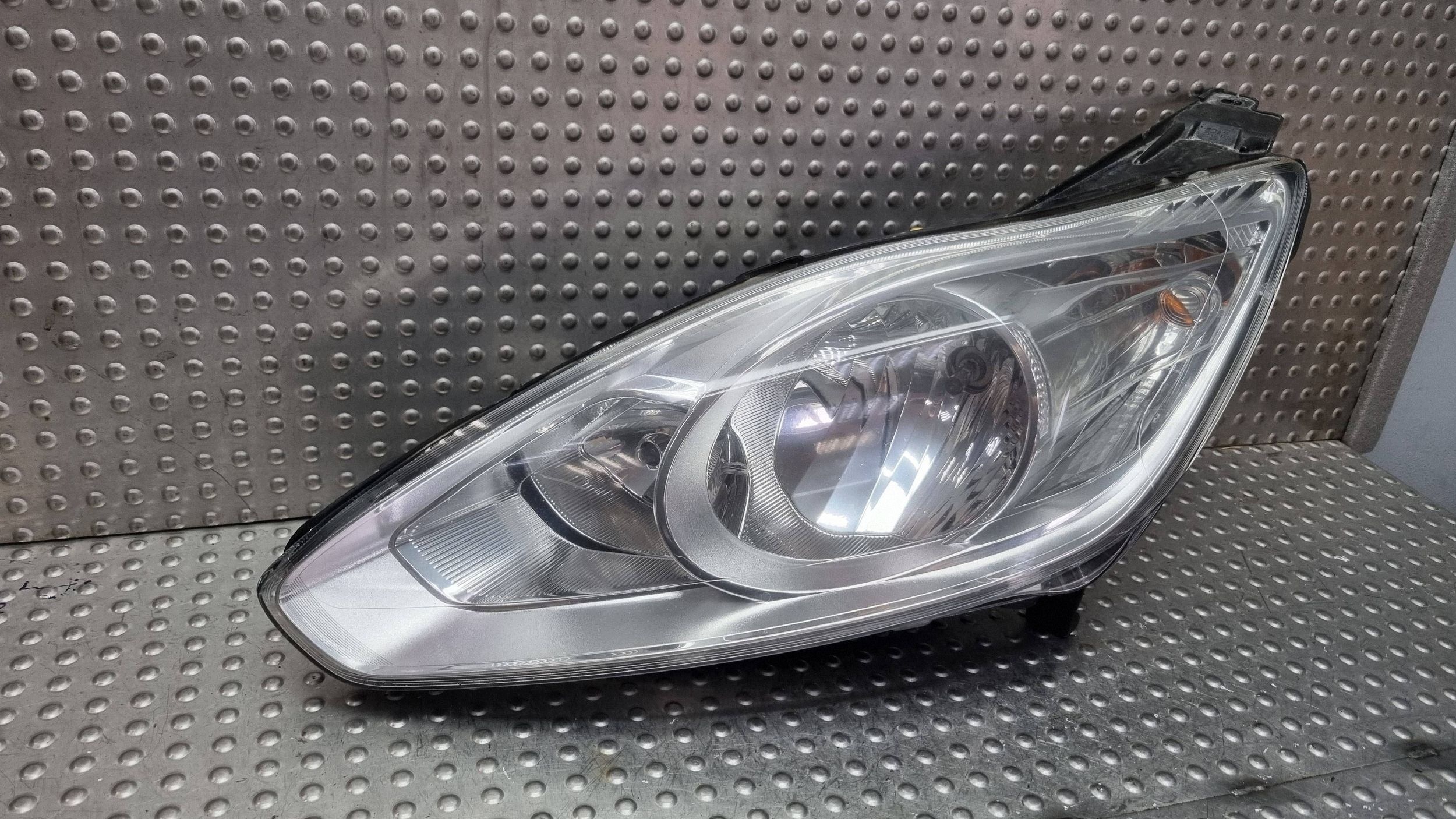 light REFLEKTOR left front AM51-13W030-AF FORD C-MAX MK2 EUROPA