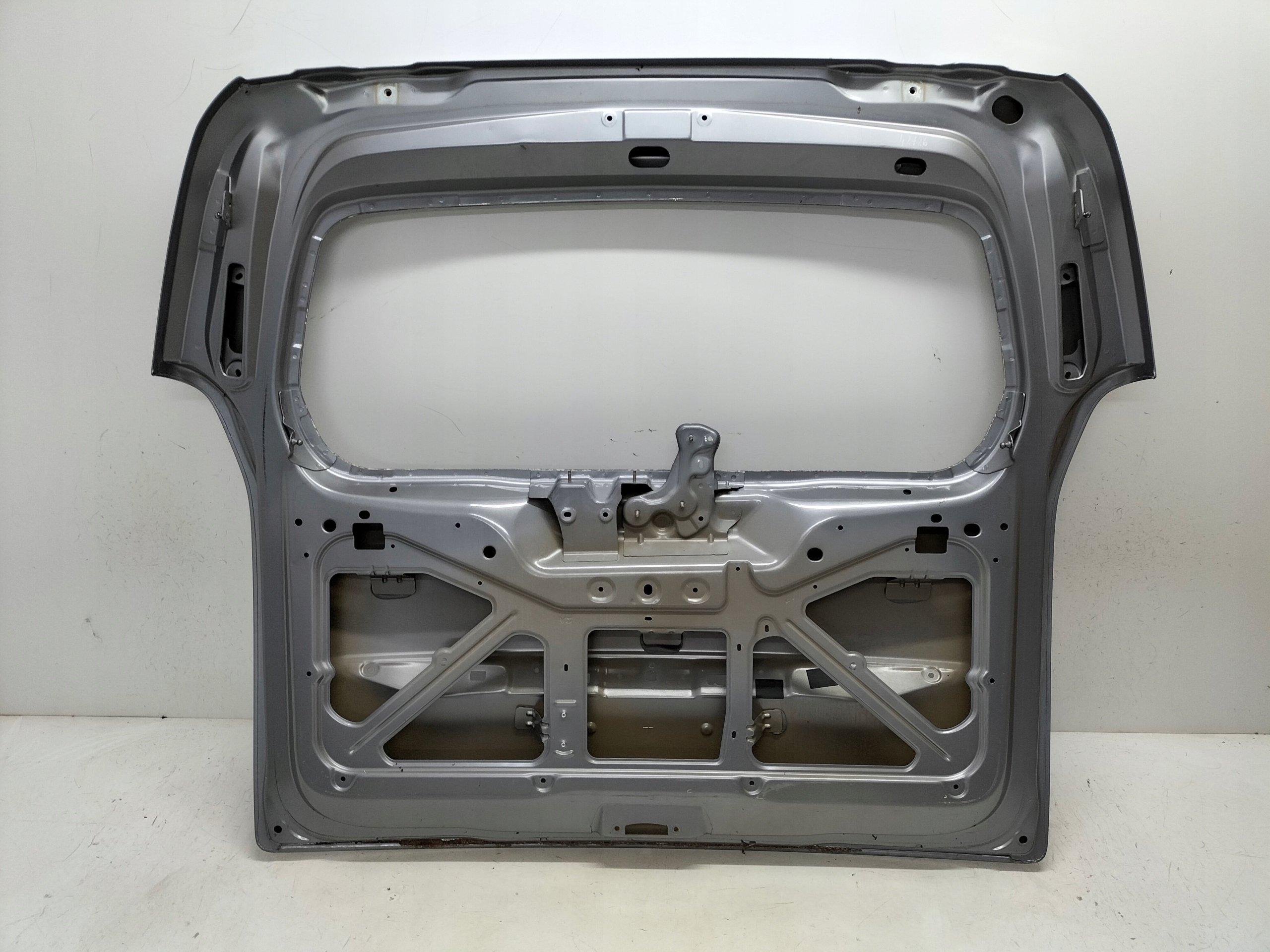 boot doors boot rear part PEUGEOT RIFTER PARTNER BERLINGO IV 18