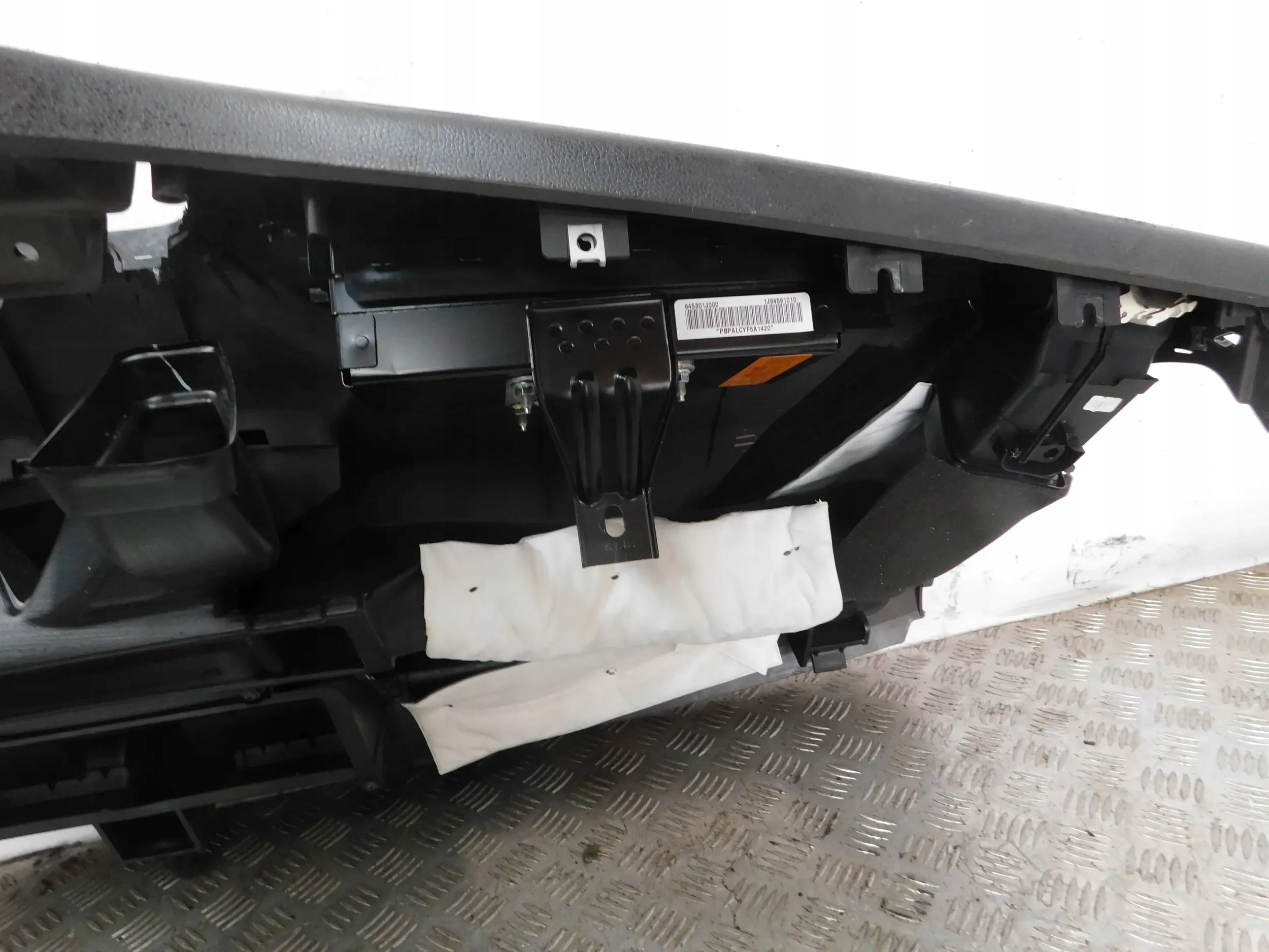 dashboard console airbag adjusters HYUNDAI I20 LIFT 12-14