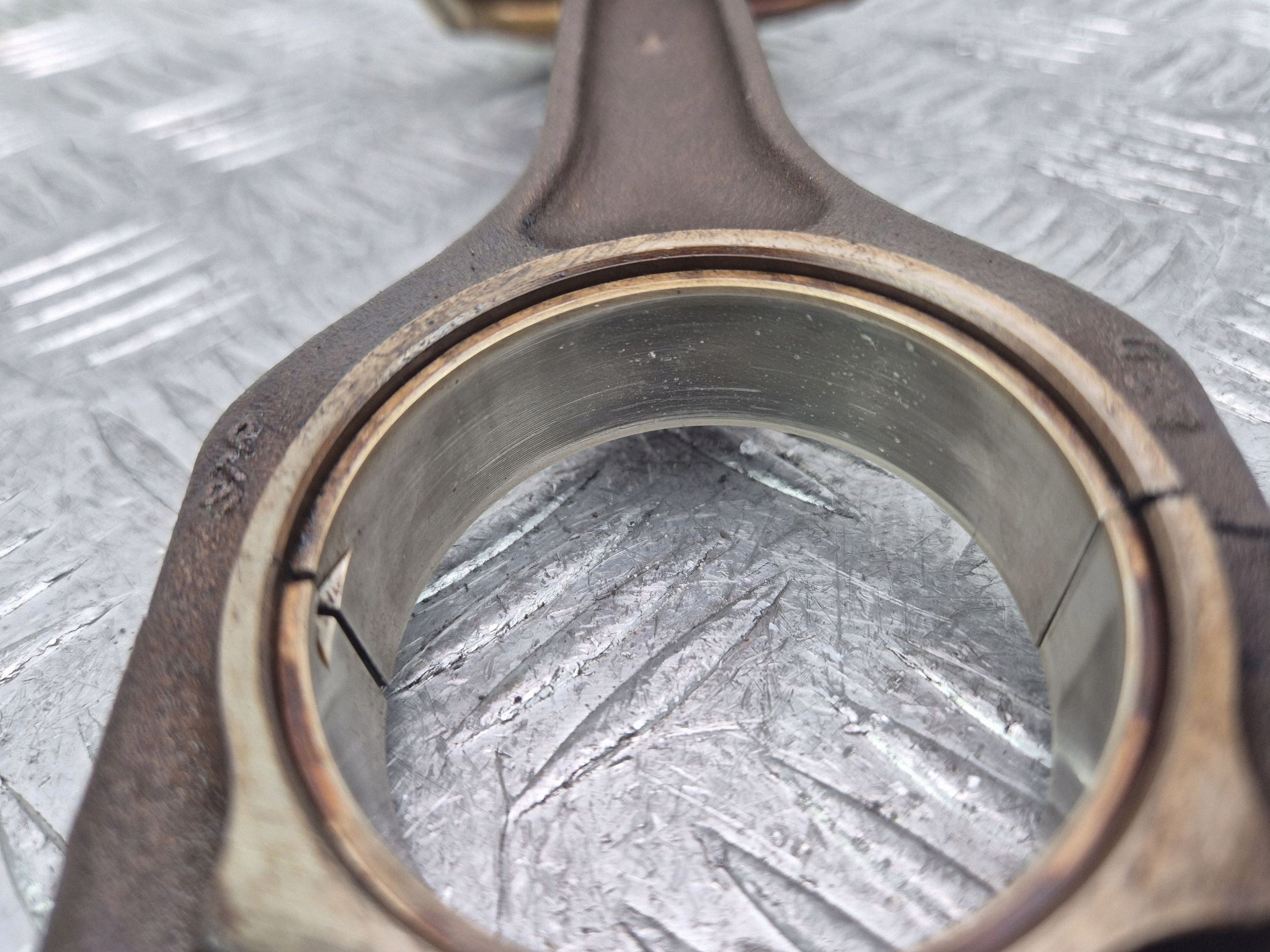 Piston avec bielle BMW 1 E81 116i 084201 N43B20AA