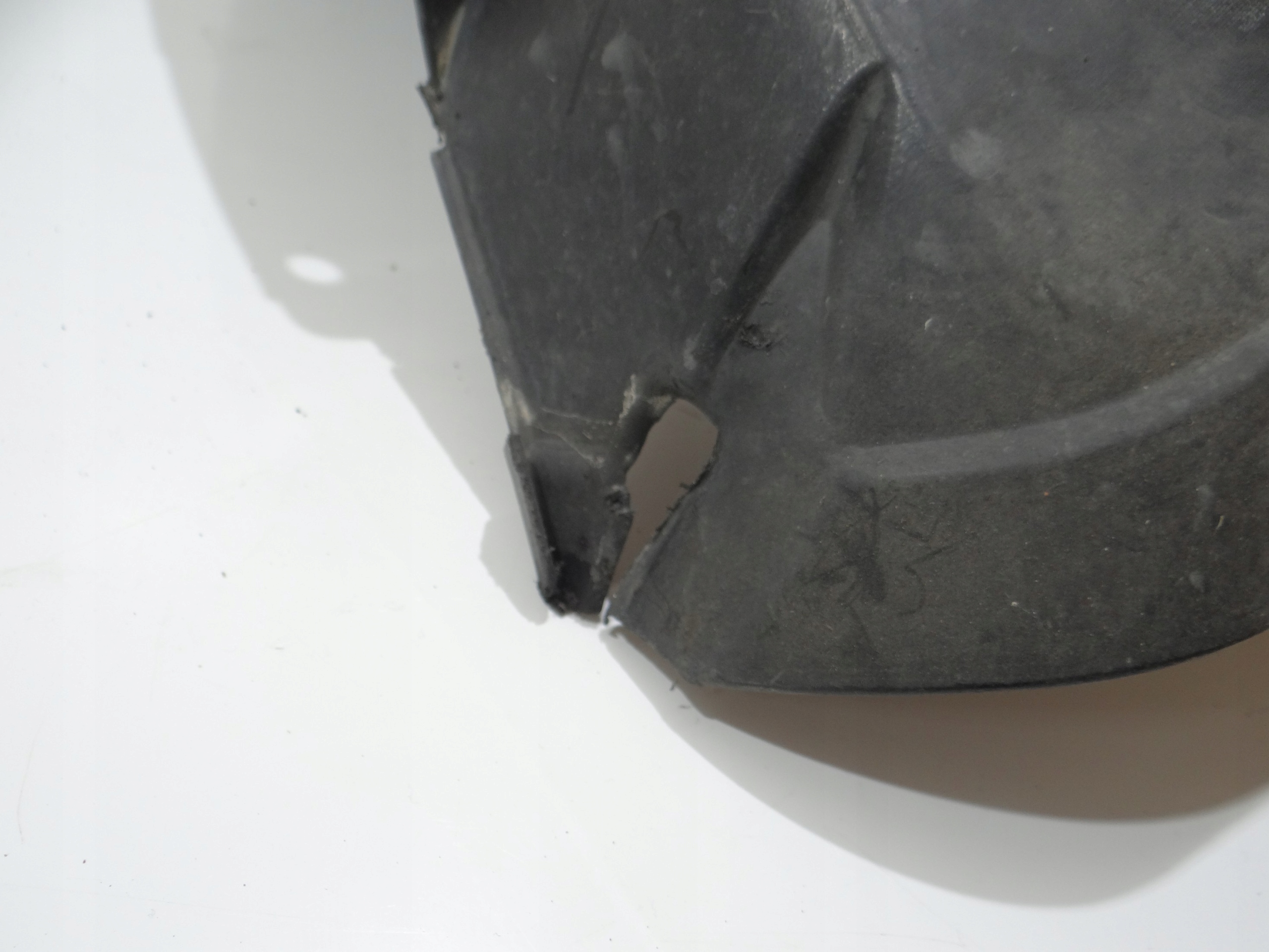 mudguard left front BMW E90 LCI M PAKIET 7903909 (17245654)