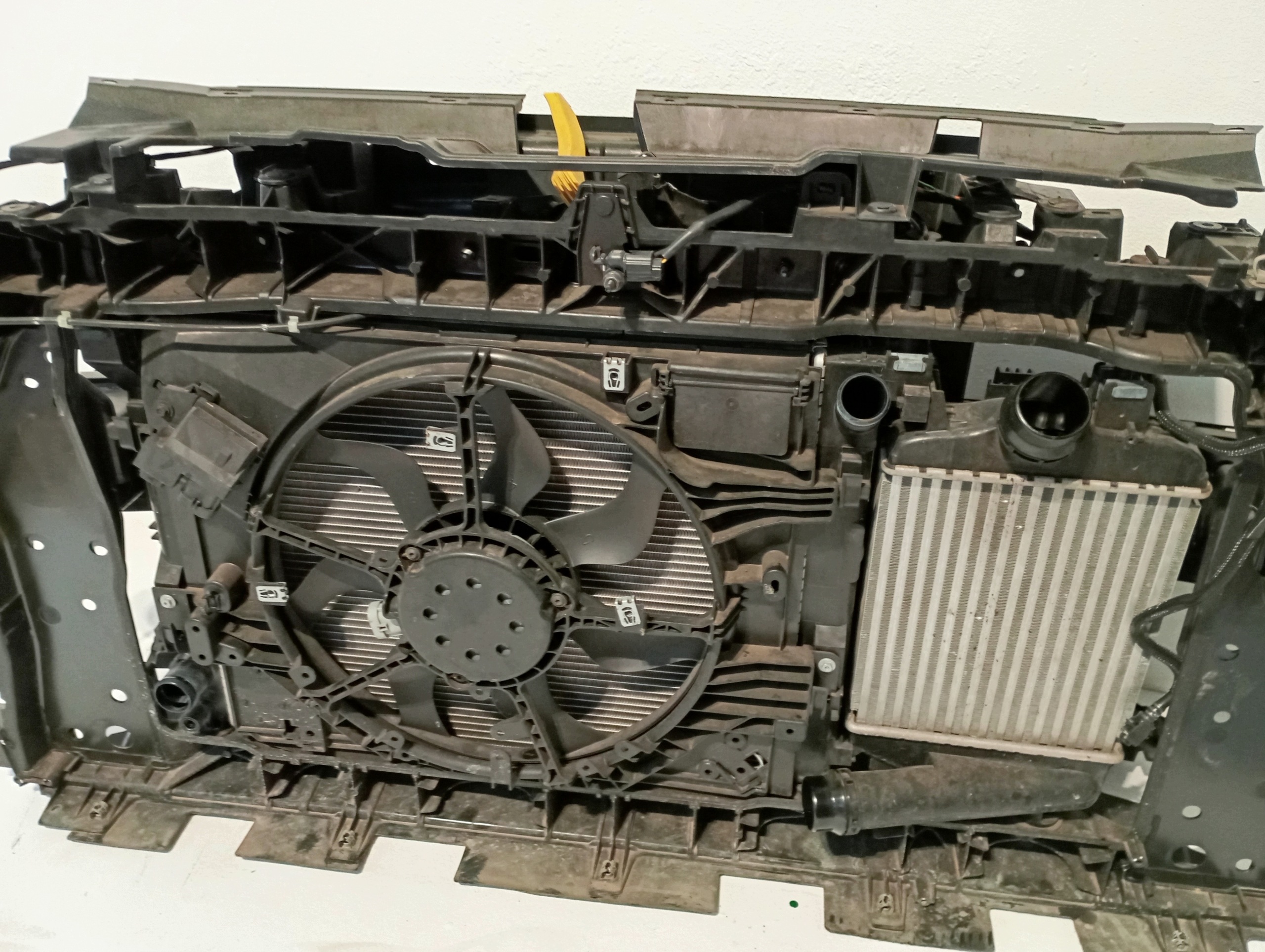 support panel for radiators radiator NISSAN JUKE II F16 1,0i