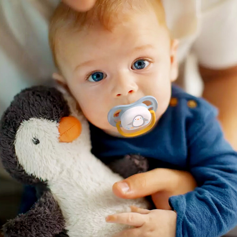 PHILIPS AVENT SMOCZEK USPOKAJAJĄCY ULTRA AIR symetryczny z etui 0+ 2pak Kolor wielokolorowy