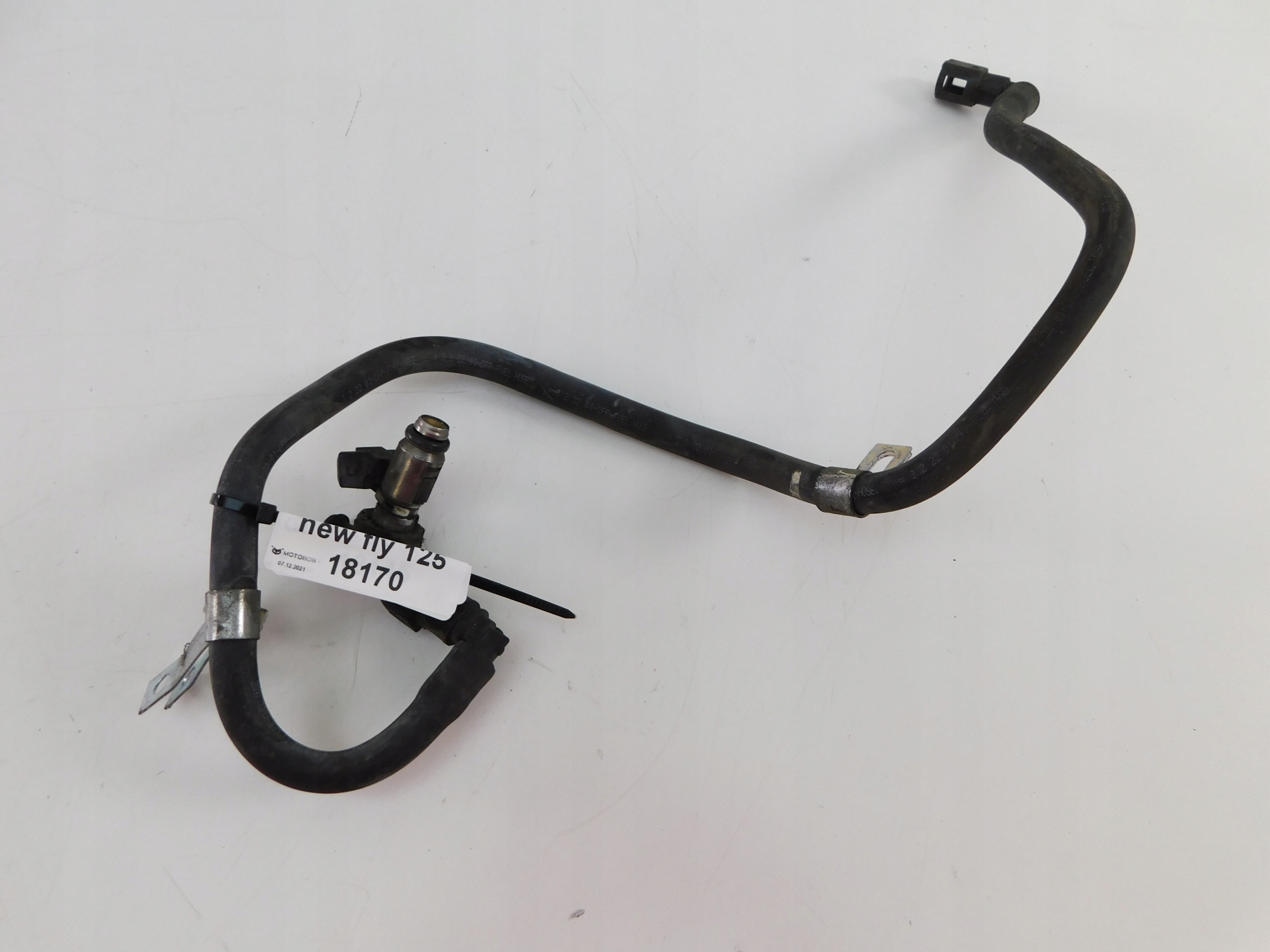 PIAGGIO NEW FLY 125 12 19 WTRYSK PALIWA M1