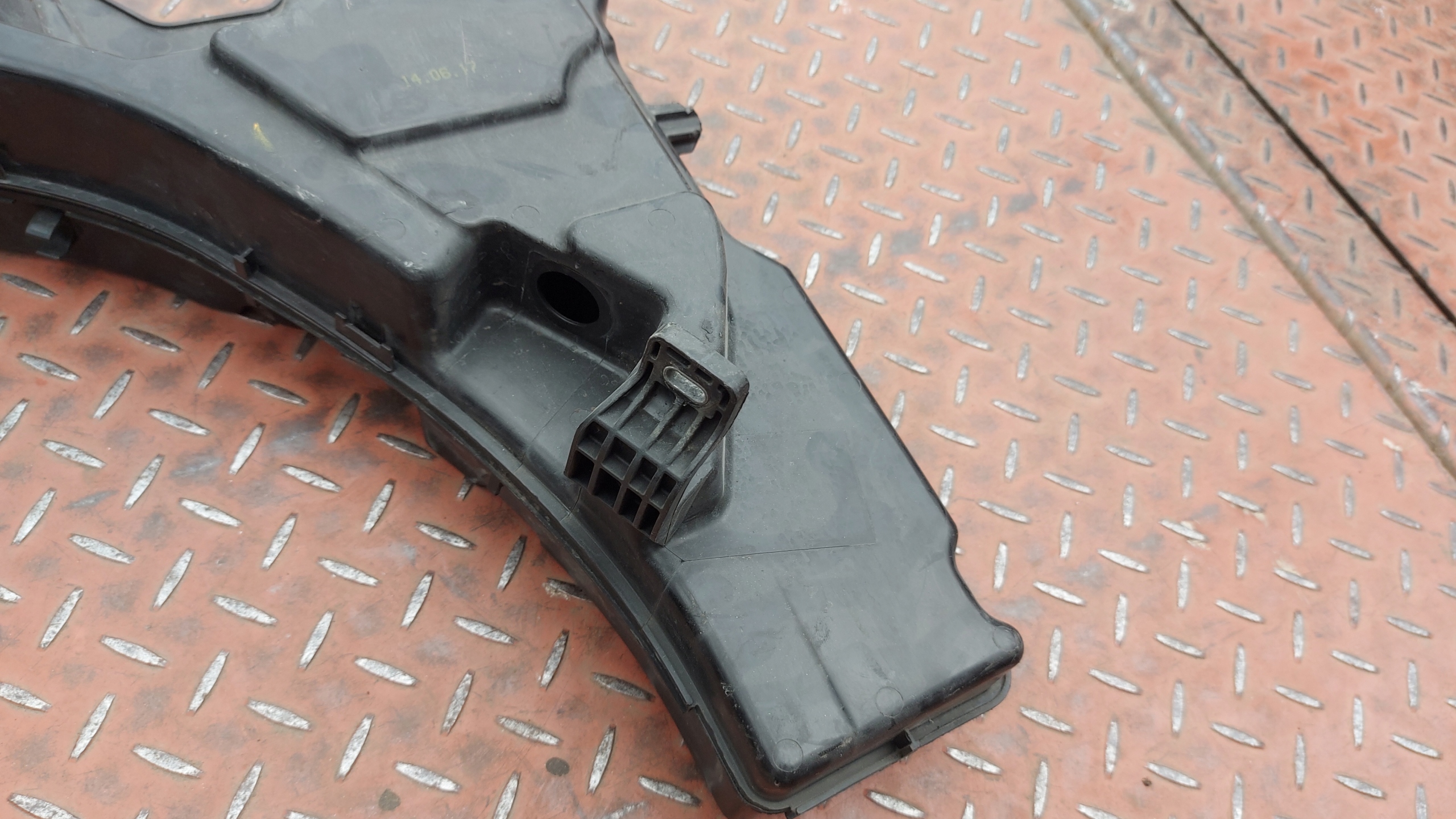 washer fluid tank AUDI A5 II F5 16