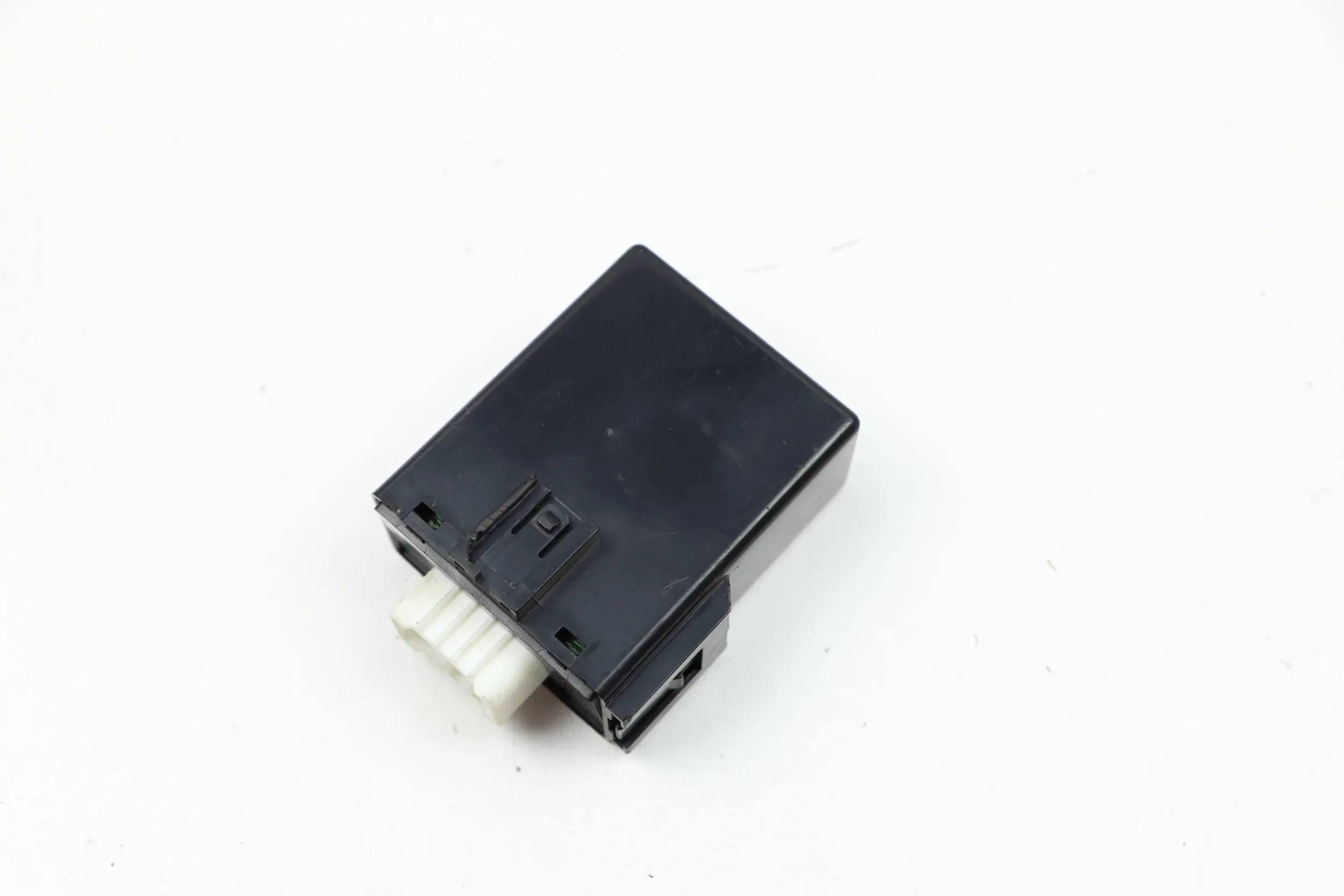 CHEVROLET AVEO T200 KALOS modulo Relè per batteria 96408390