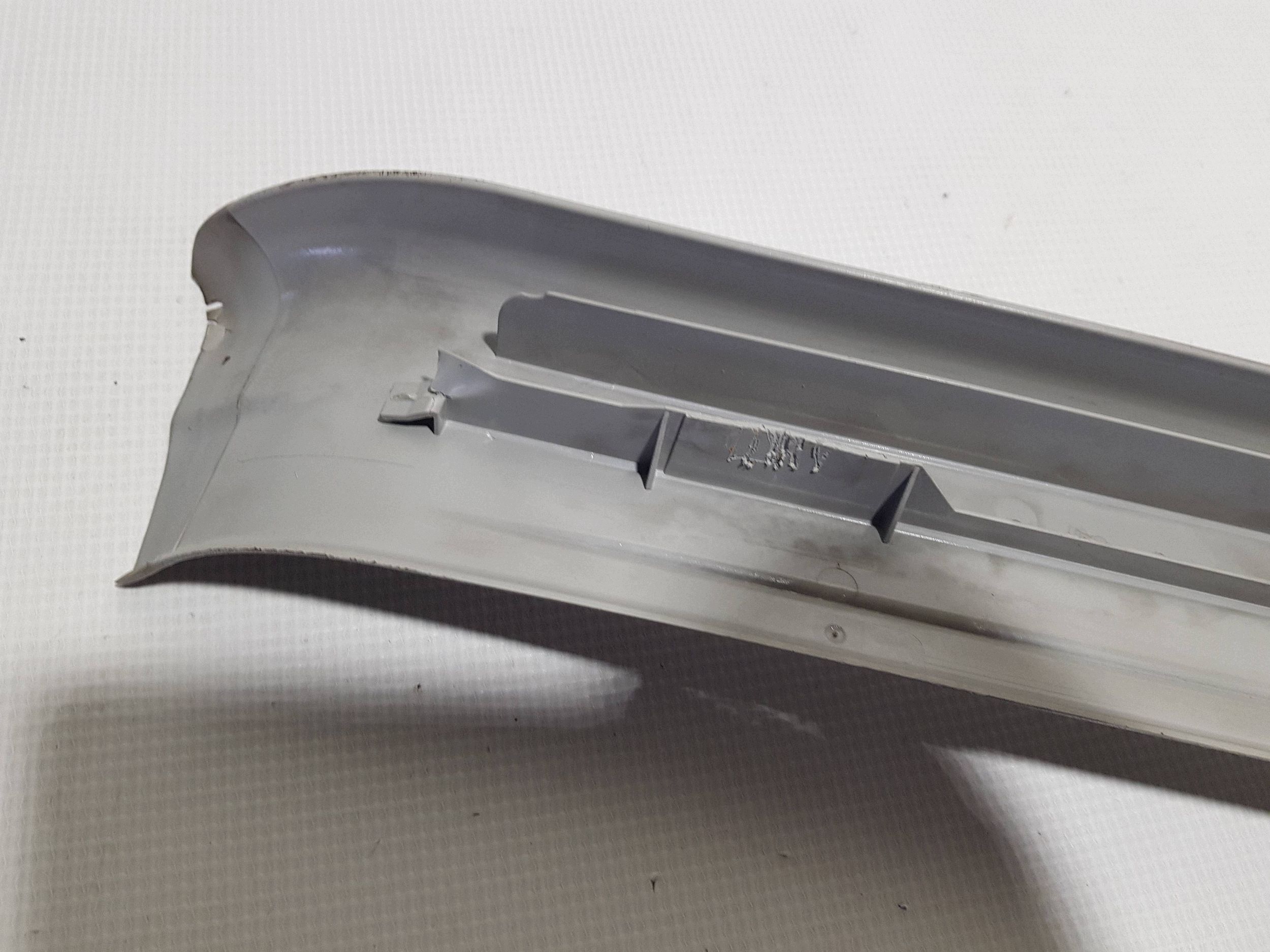 threshold front front cap moulding right Mercedes SL R230 W230