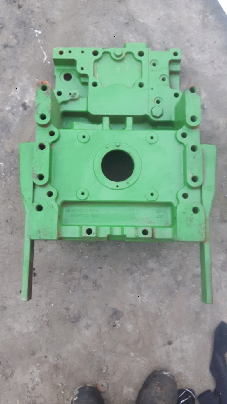 Корпус ВВП R554583 RE577309 JOHN DEERE 6215R