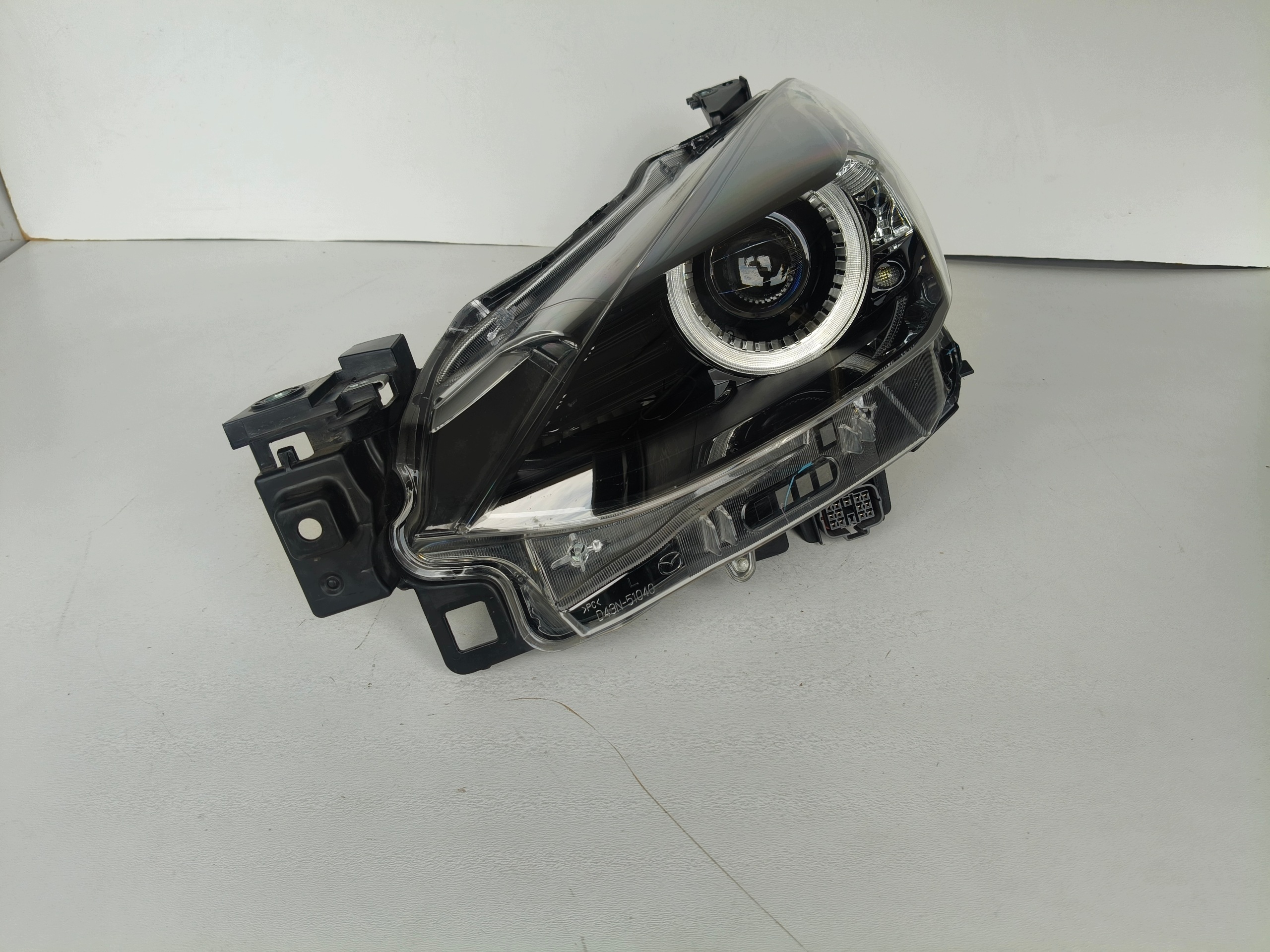 light left REFLEKTOR MAZDA 2 20- LIFT FULL LED 13 PIN
