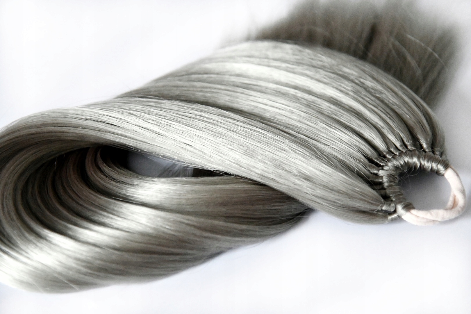 Culík na gumičce, prodloužení culíku Přírodní šedý L 120g