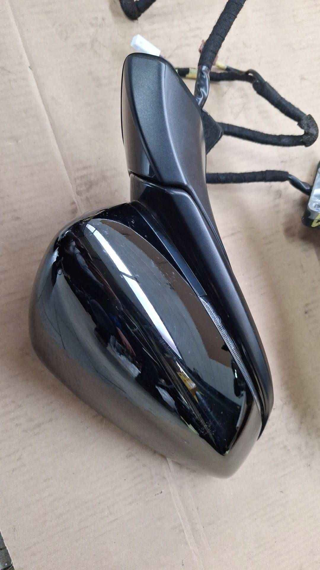 electrics mirror side right side Mazda MX-30 9+4+1 PIN