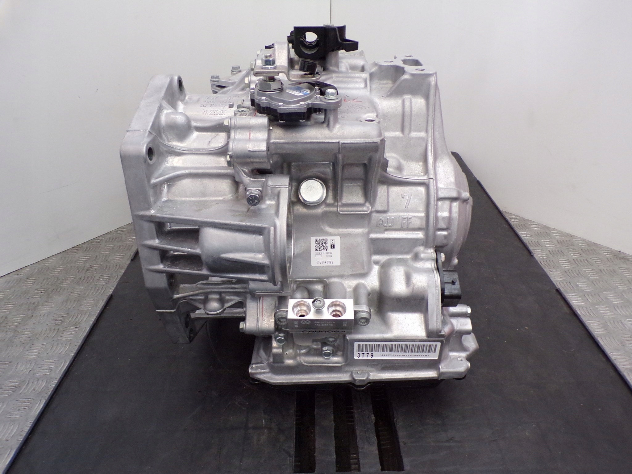 NOWA SKRZYNIA BIEGÓW TYF 8B VW ATLAS TERAMONT Rodzaj skrzyni Automatyczna