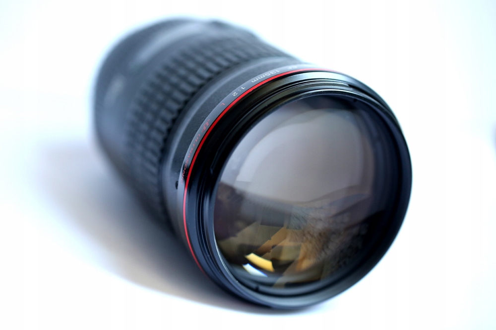 Canon EF 135 mm f/2,0 USM IDEAŁ Model EF 135MM 2.0L USM 2520A015