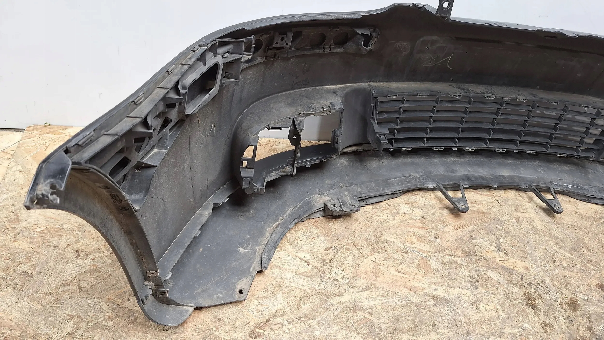 bumper front 1K0807221 Vw Golf V 5 03
