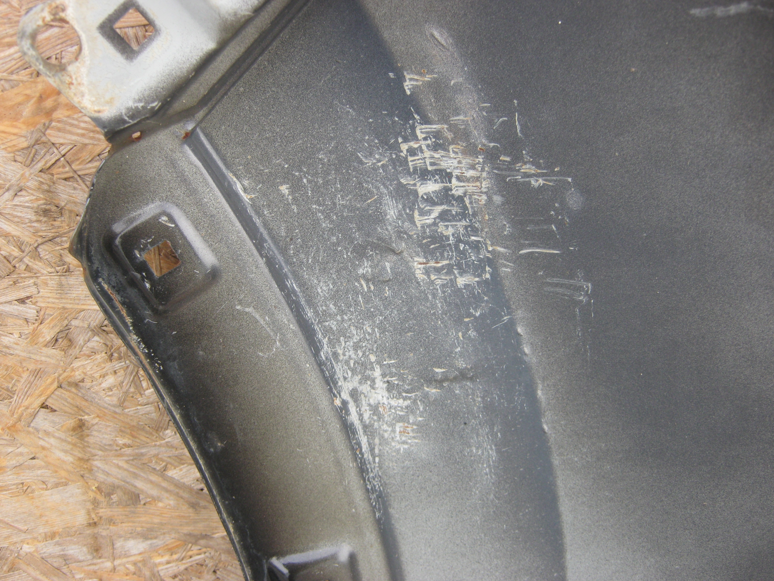 fender front right Kia Sportage III 10-16