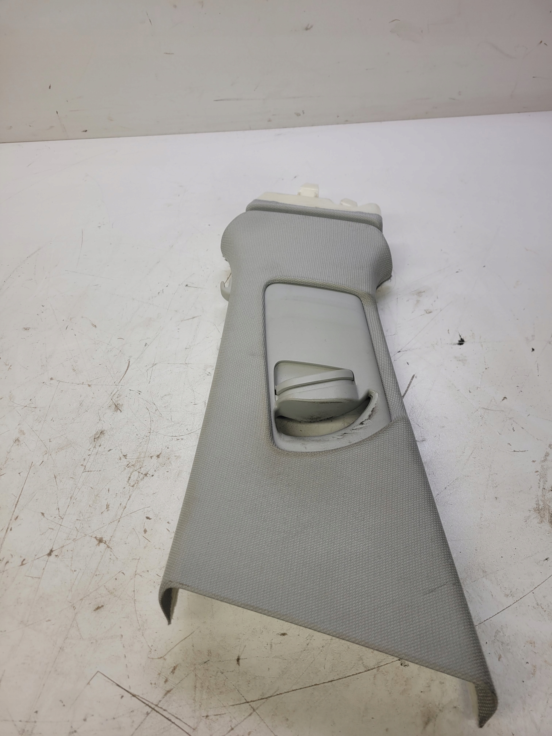 cover SLUPKA B left AUDI A4 B8 8K0867281C TB9