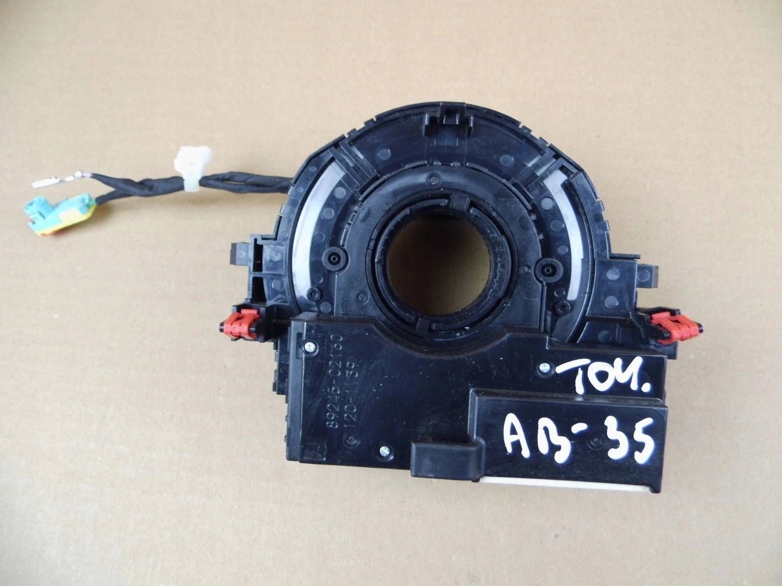 Toyota Corolla E21 ring below steering wheel, airbag sensor kata steering 75S130