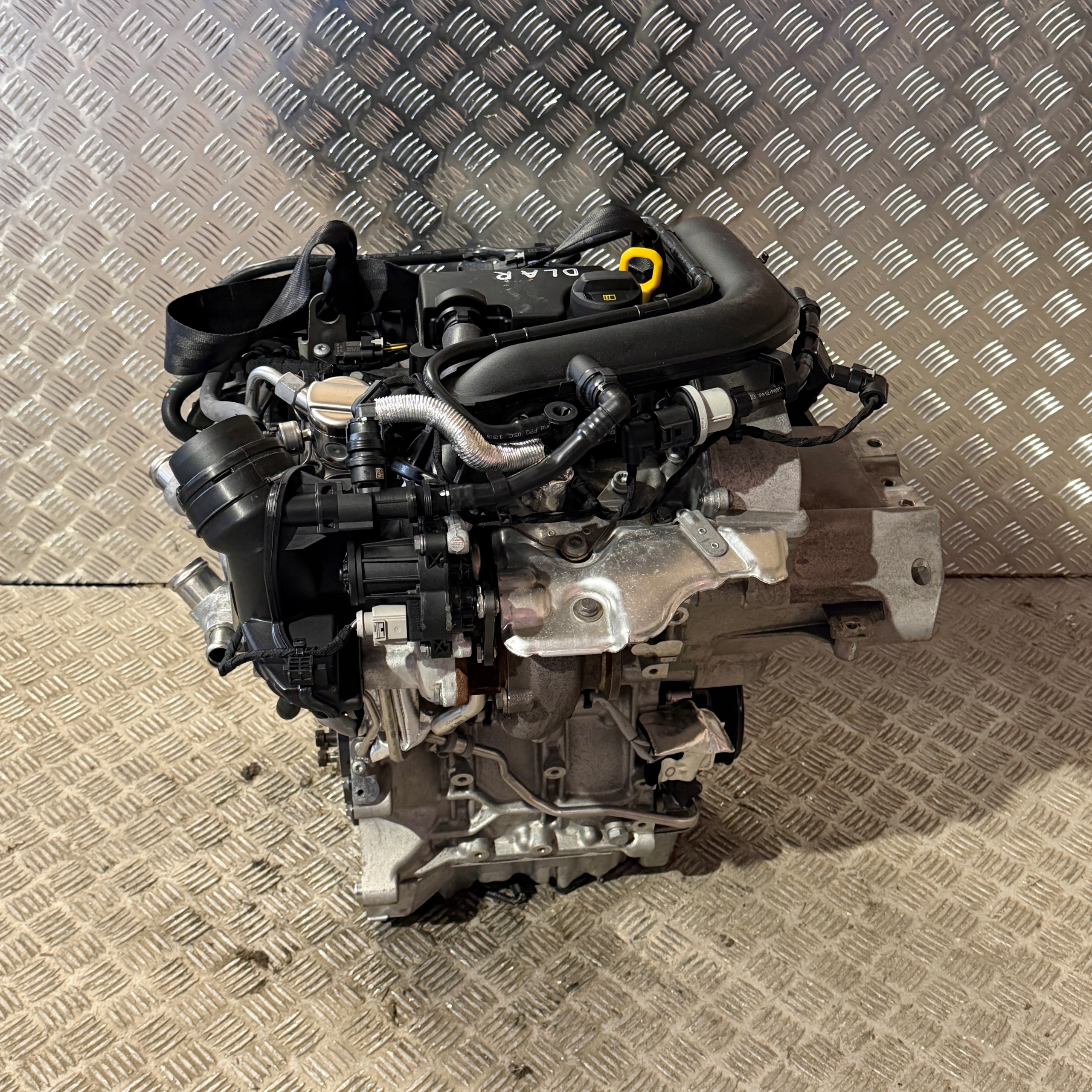 engine ENGINE MOTOR complete " DLA " VW SKODA SEAT VW 1.0 TSI DLA DLAR
