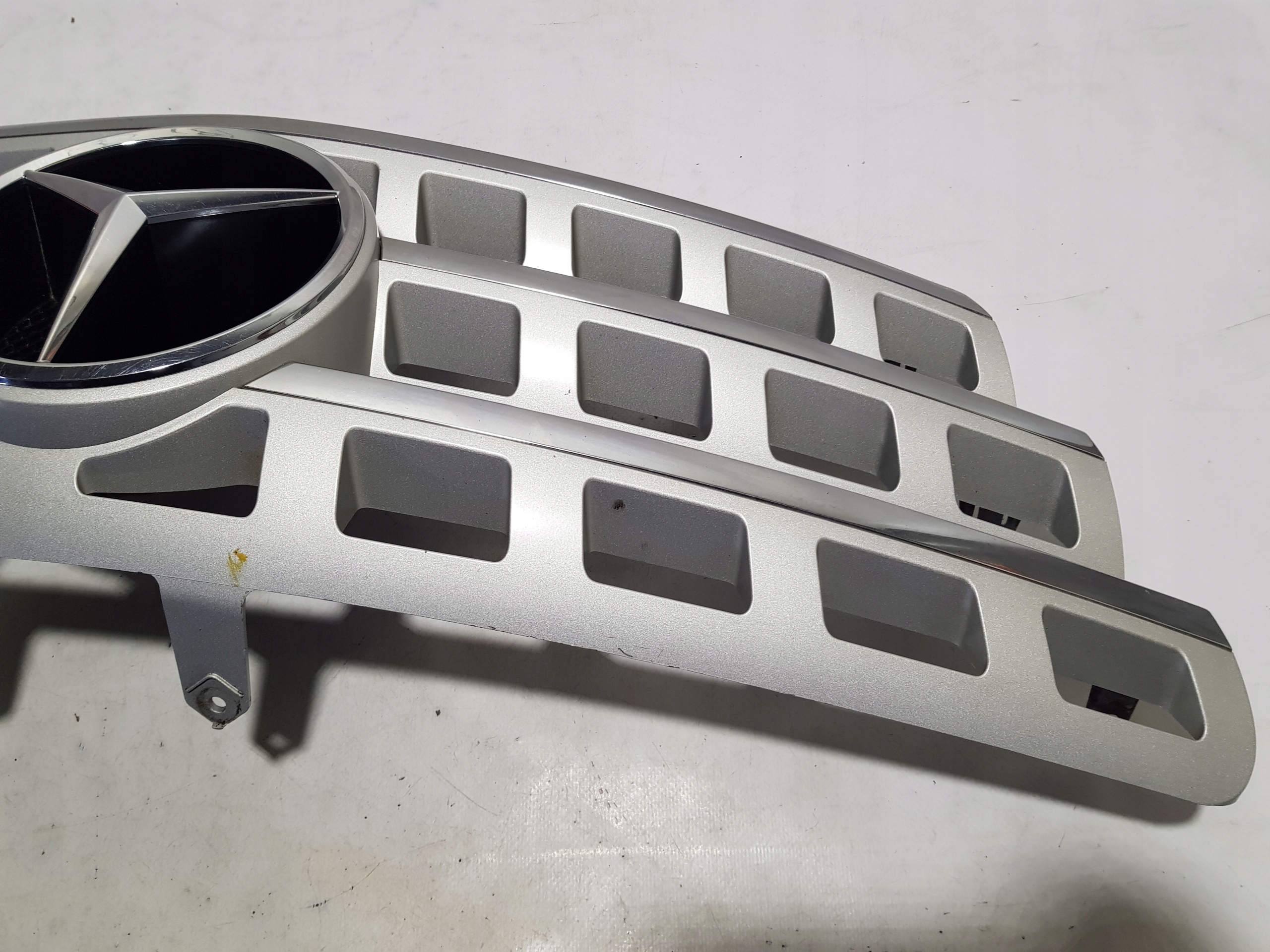 MERCEDES ML W164 LIFT grill grill grille radiator