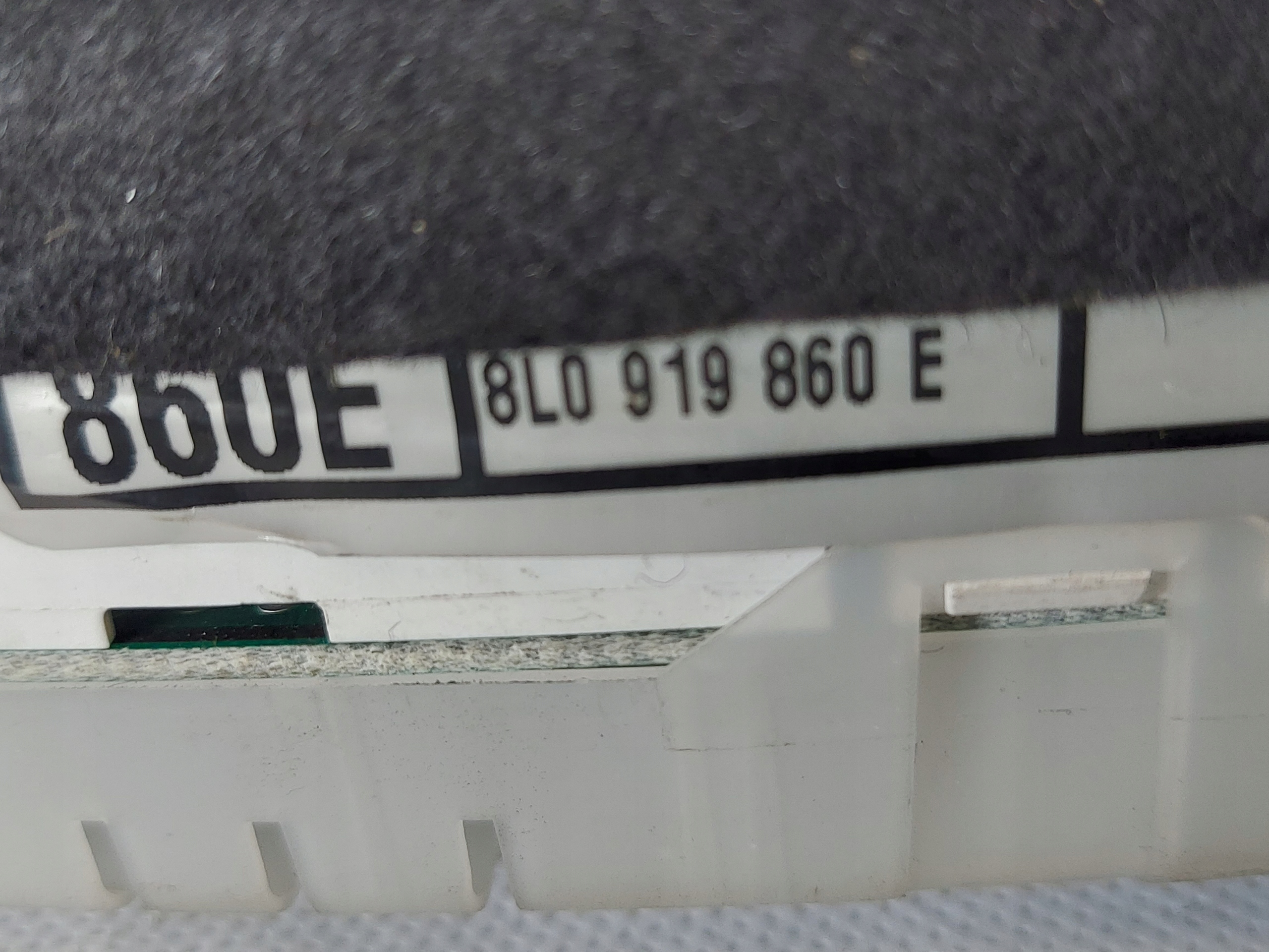 dials clock A3 8L 1.6 B 8L0919860E