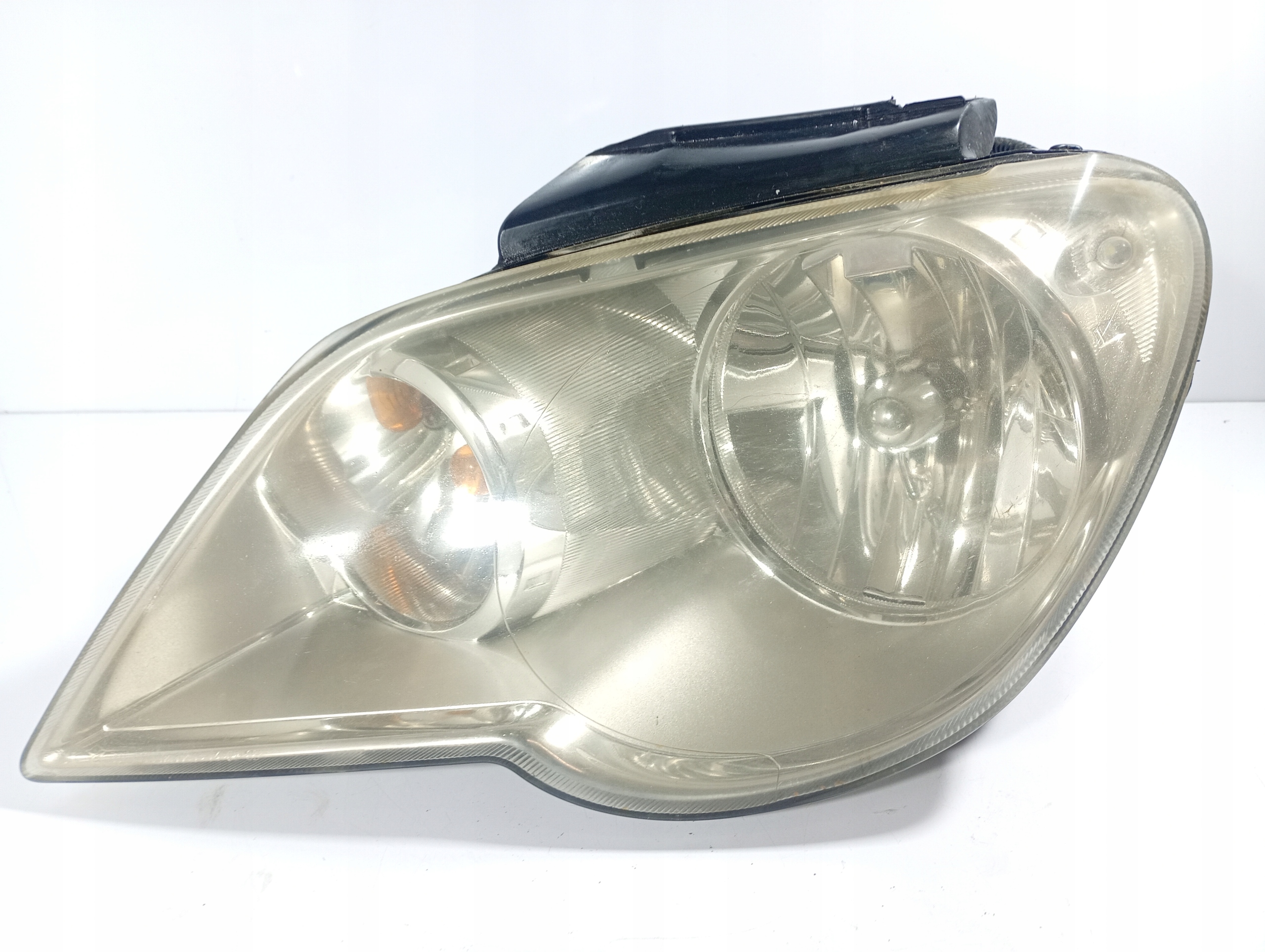light left front REFLEKTOR left front OE 05113061AC CHRYSLER PACIFICA 06-07