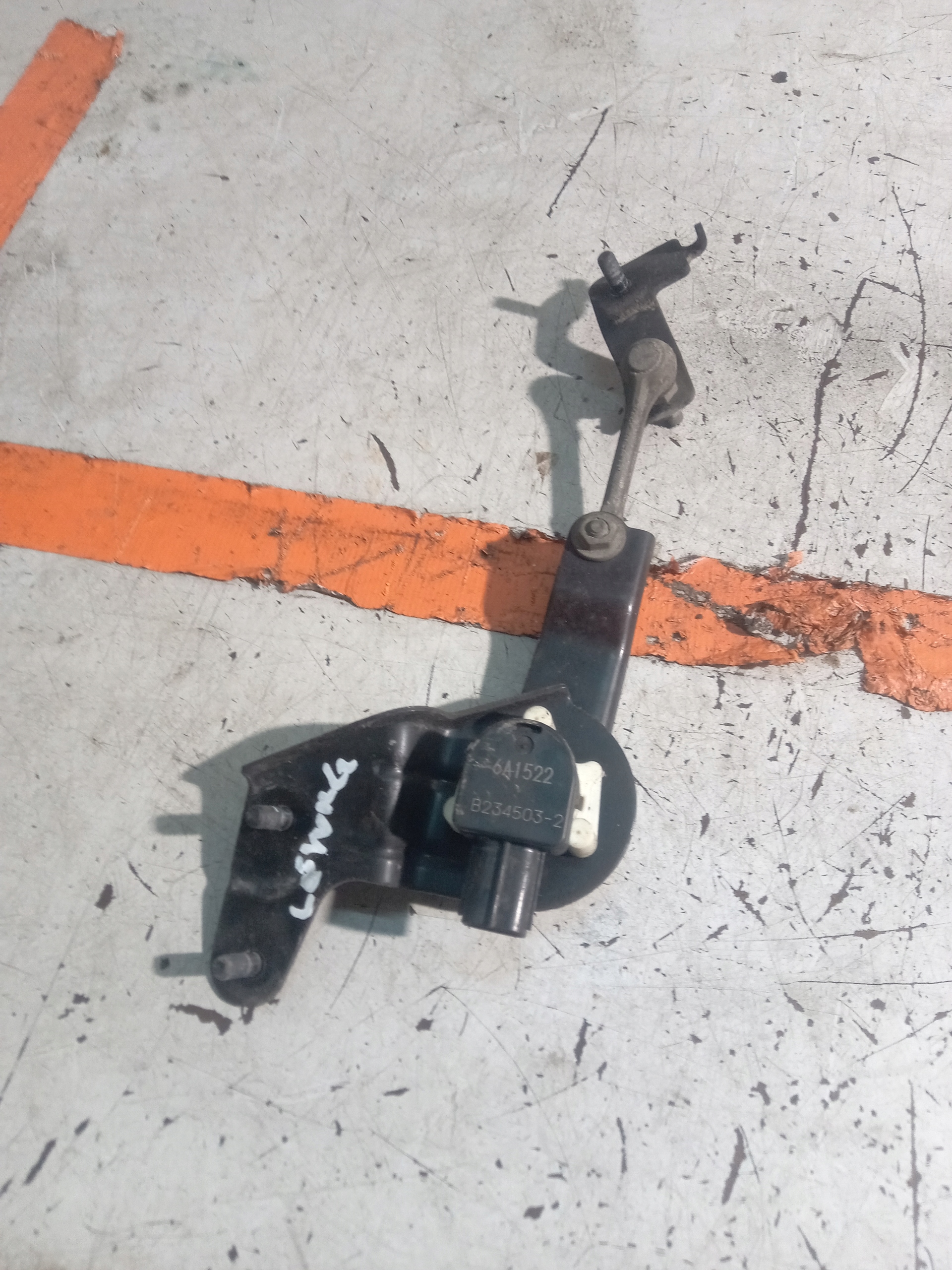 ДАТЧИК ВЫРАВНИВАНИЯ SUBARU LEVORG