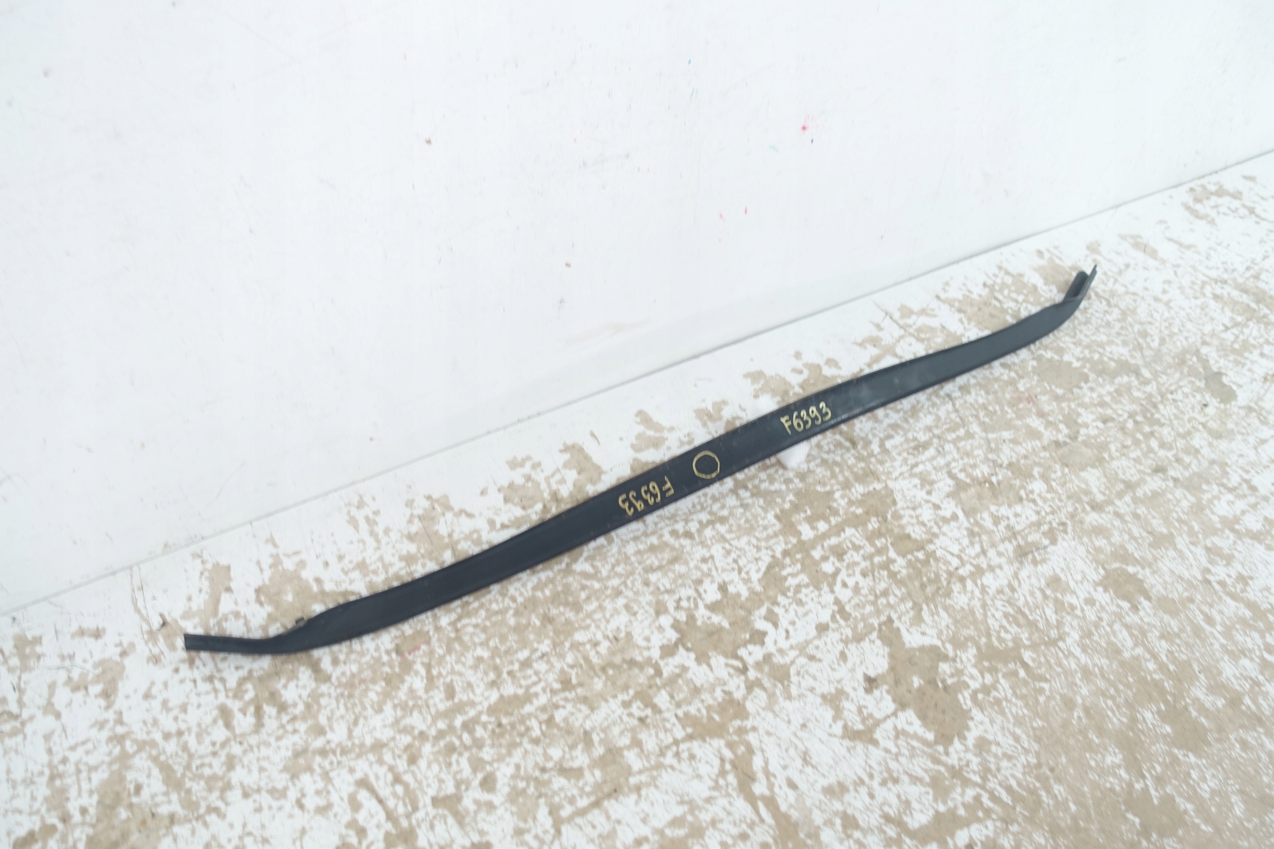 VW PASSAT B8 2014- pillar sider lower of a bumper front 3G0807651B