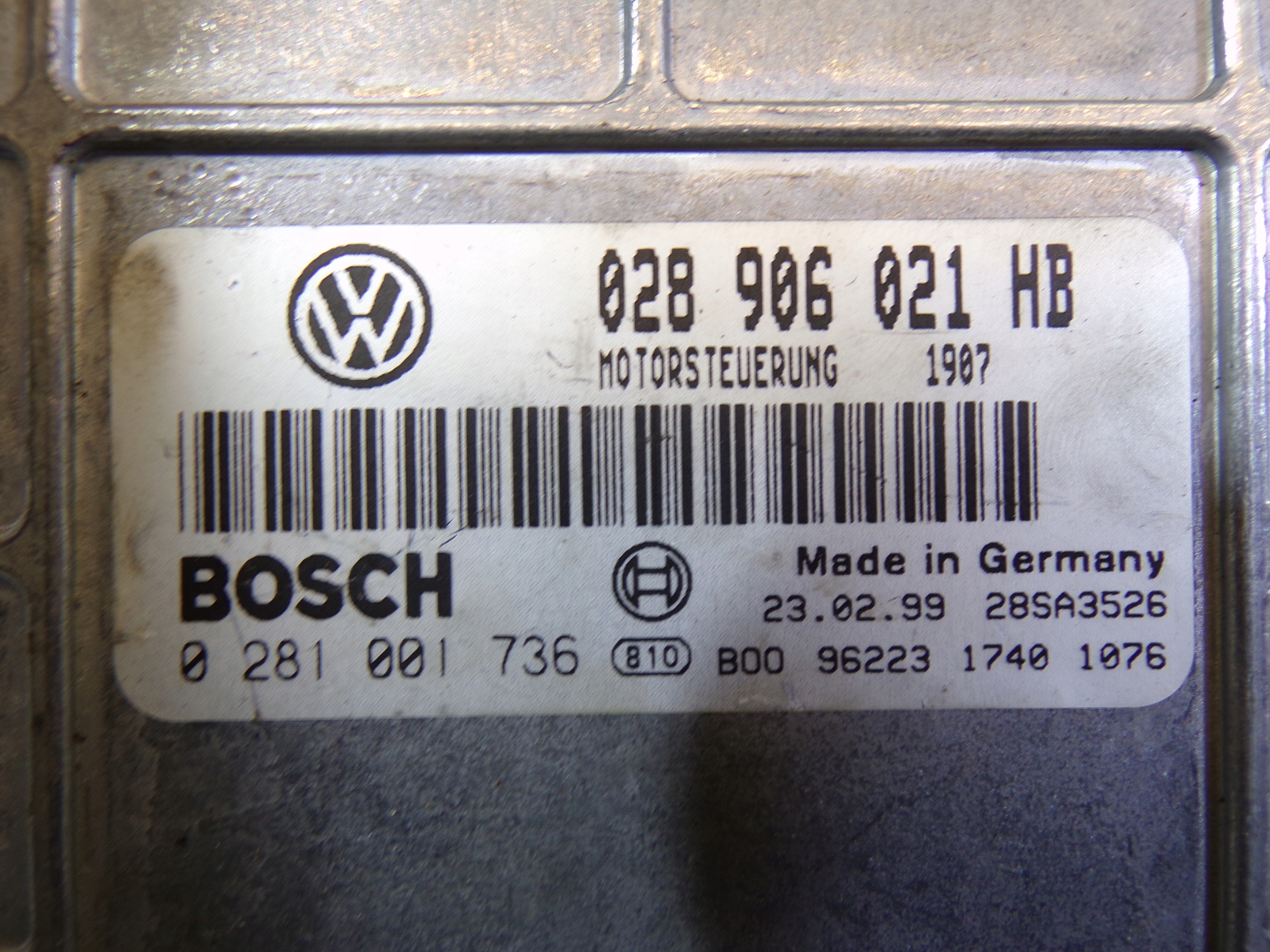 computer control unit of the engine FORD GALAXY VW SHARAN 1.9 TDI 028906021HB