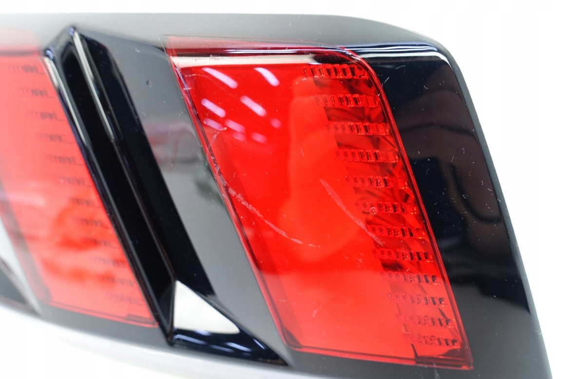 light left rear part LED PEUGEOT 3008 II 9810477880