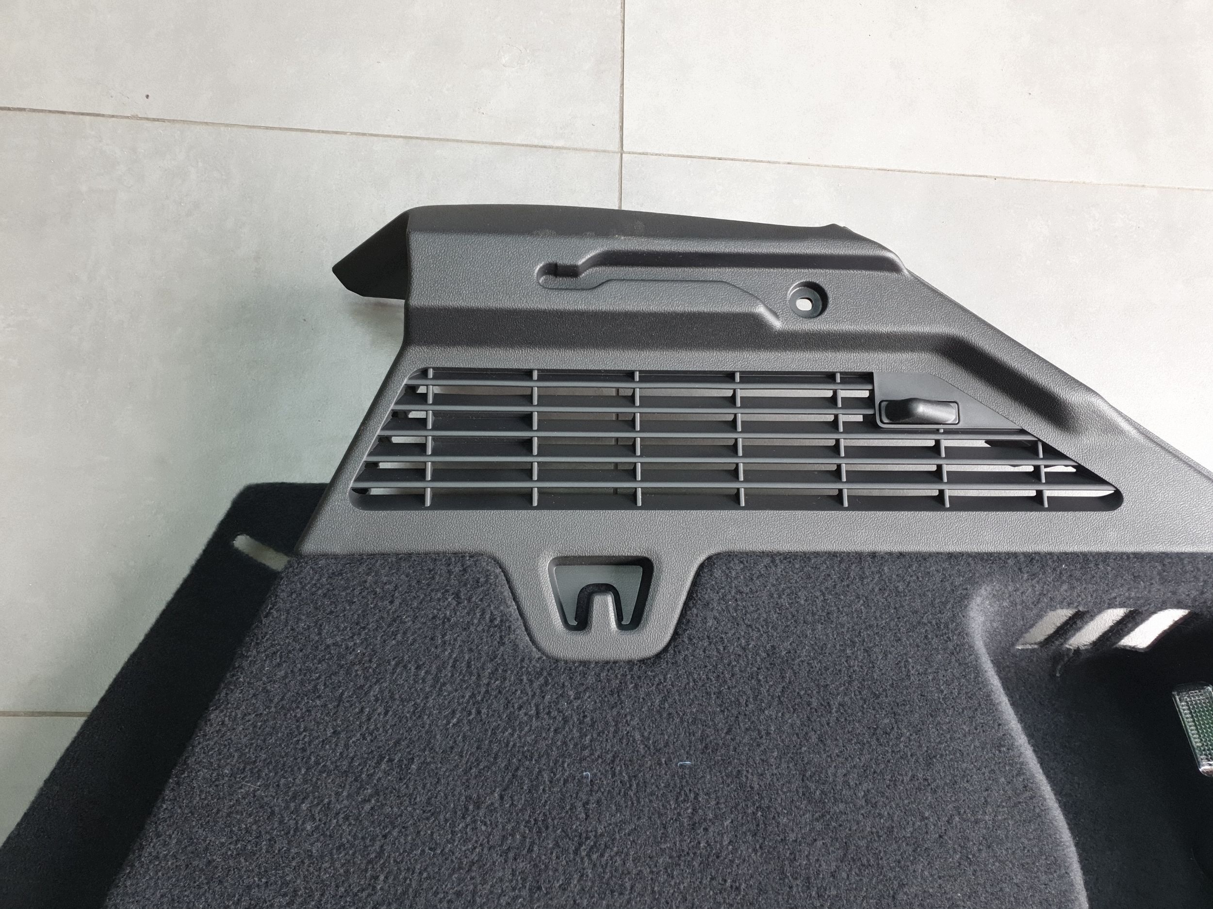 Audi A3 8Y HB boot upholstery right 8Y4863880