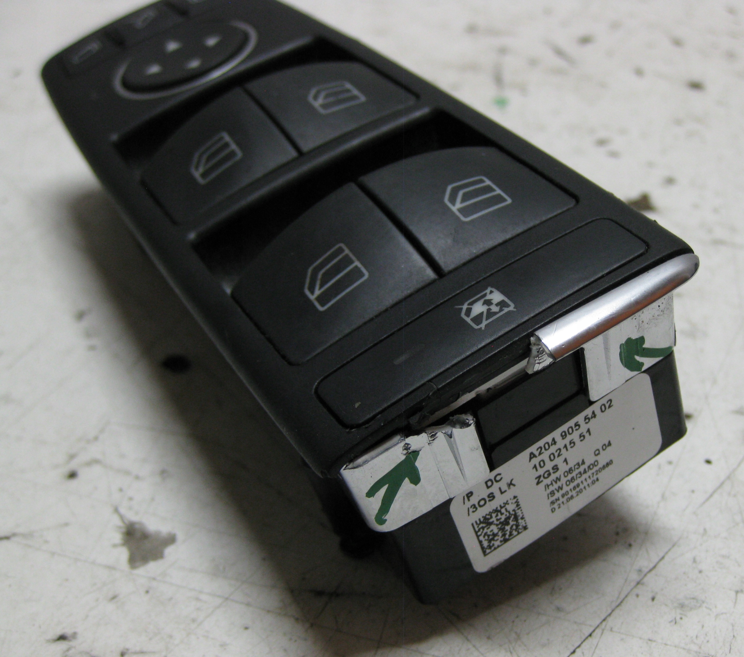 MERCEDES W207 3.0 CDI 11R PANEL window control switch A2049055402