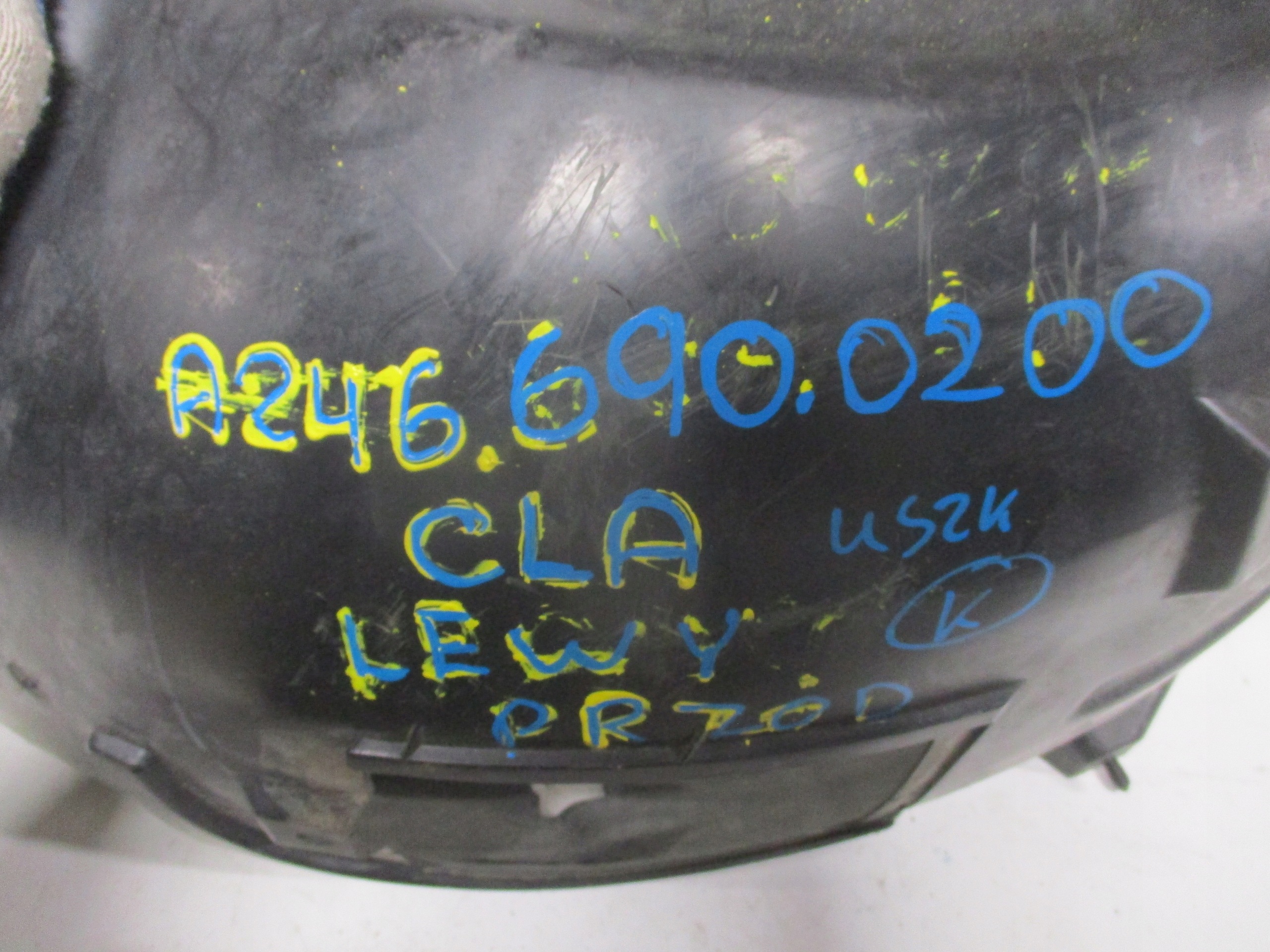 mudguard front left MERCEDES-BENZ CLA A2466900830