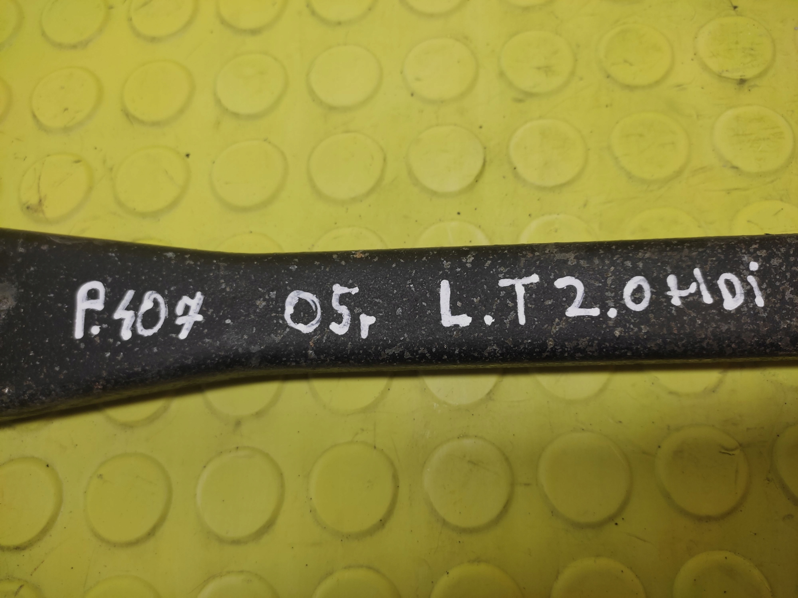 PEUGEOT 407 2.0 HDI Querlenker links heck