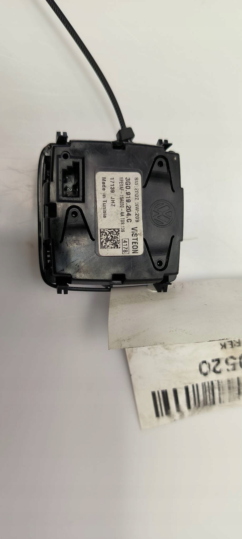 clock 3G0.919.204C VOLKSWAGEN PASSAT B8