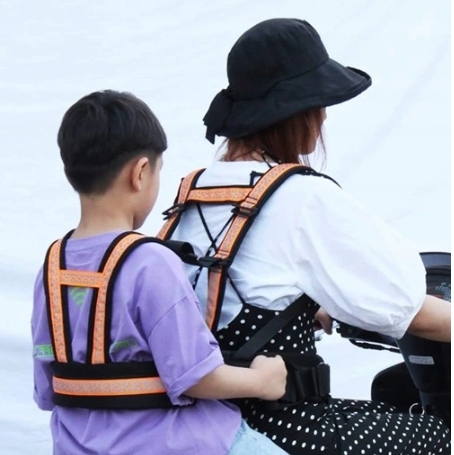 PAS BEZPIECZEŃSTWA SZELKI DZIECKA MOTOR MOTOCYKL Producent bez marki