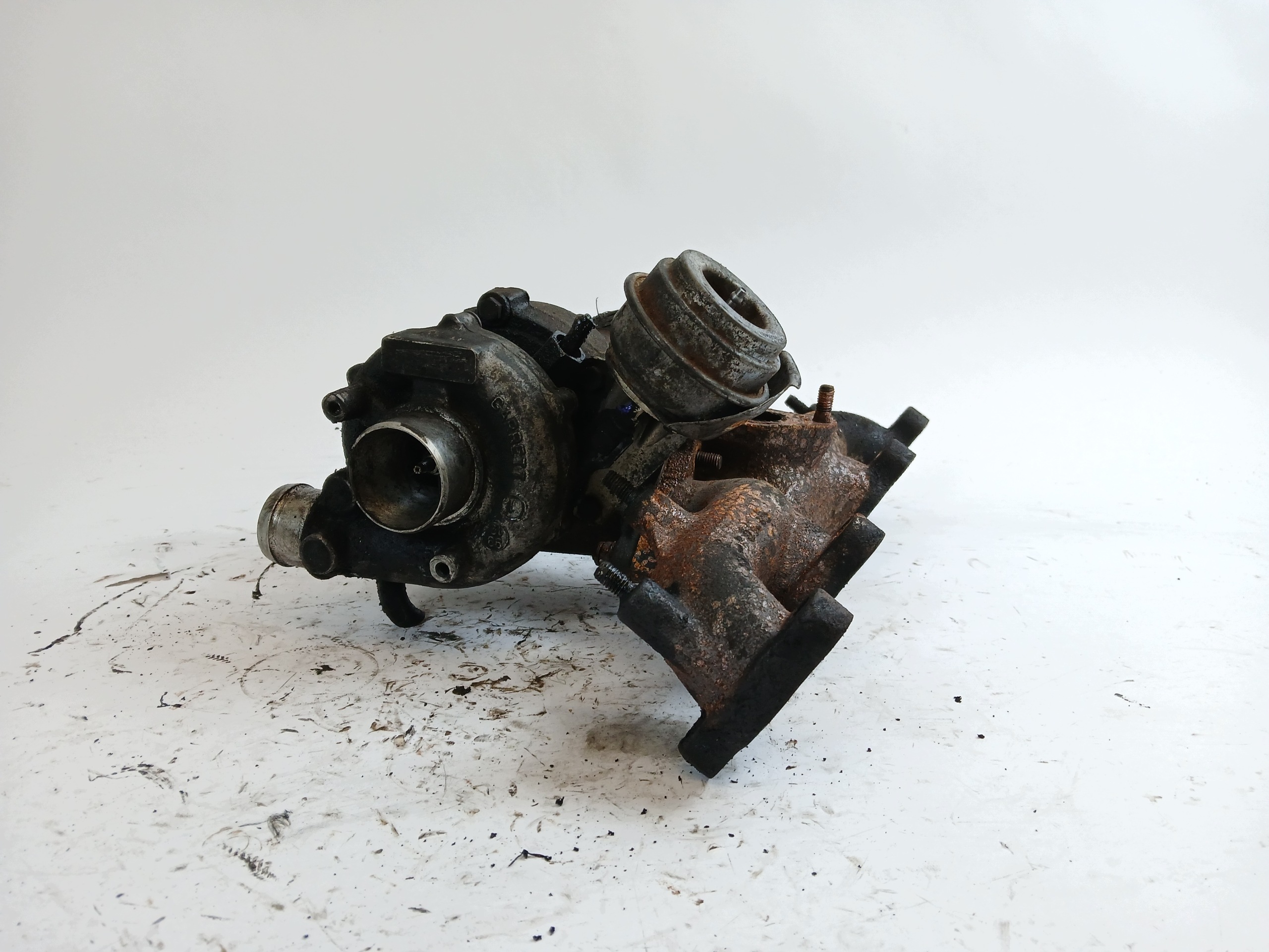 AUDI A4 B6 1.9 TDI turbo TURBINA 028145702R