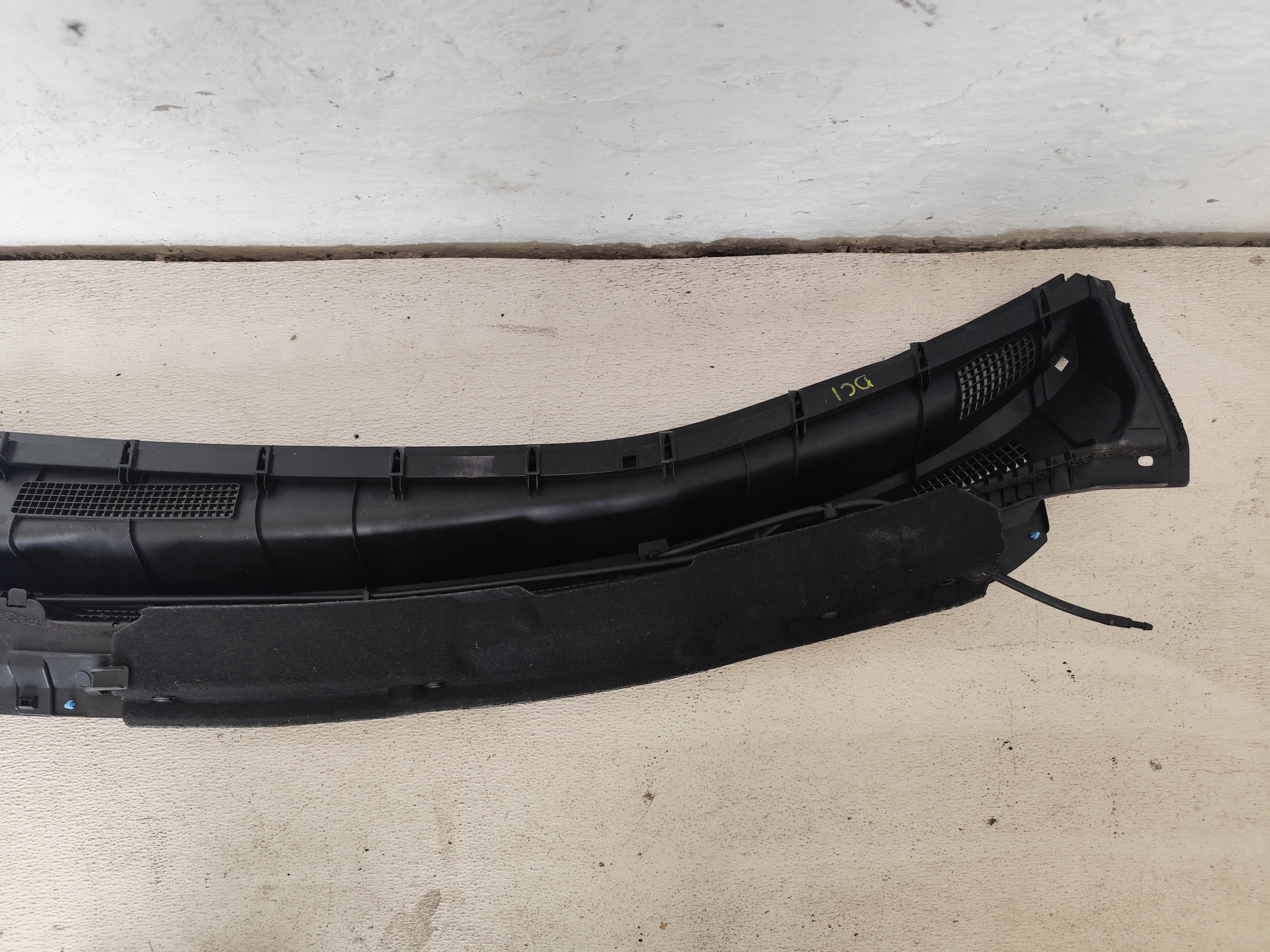 NISSAN NOTE E12 2013 torpedo upper plastic