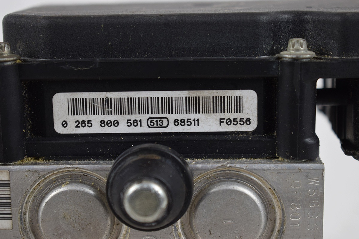 pumpa * ABS KIA SORENTO i 0265231808 589103E400