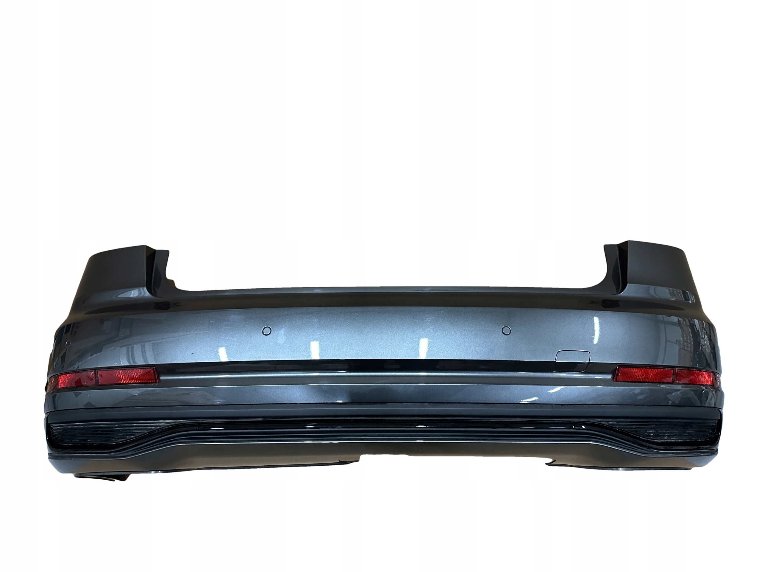 AUDI A8n D5 РЕСТАЙЛИНГ БАМПЕР ЗАД. Lz7s