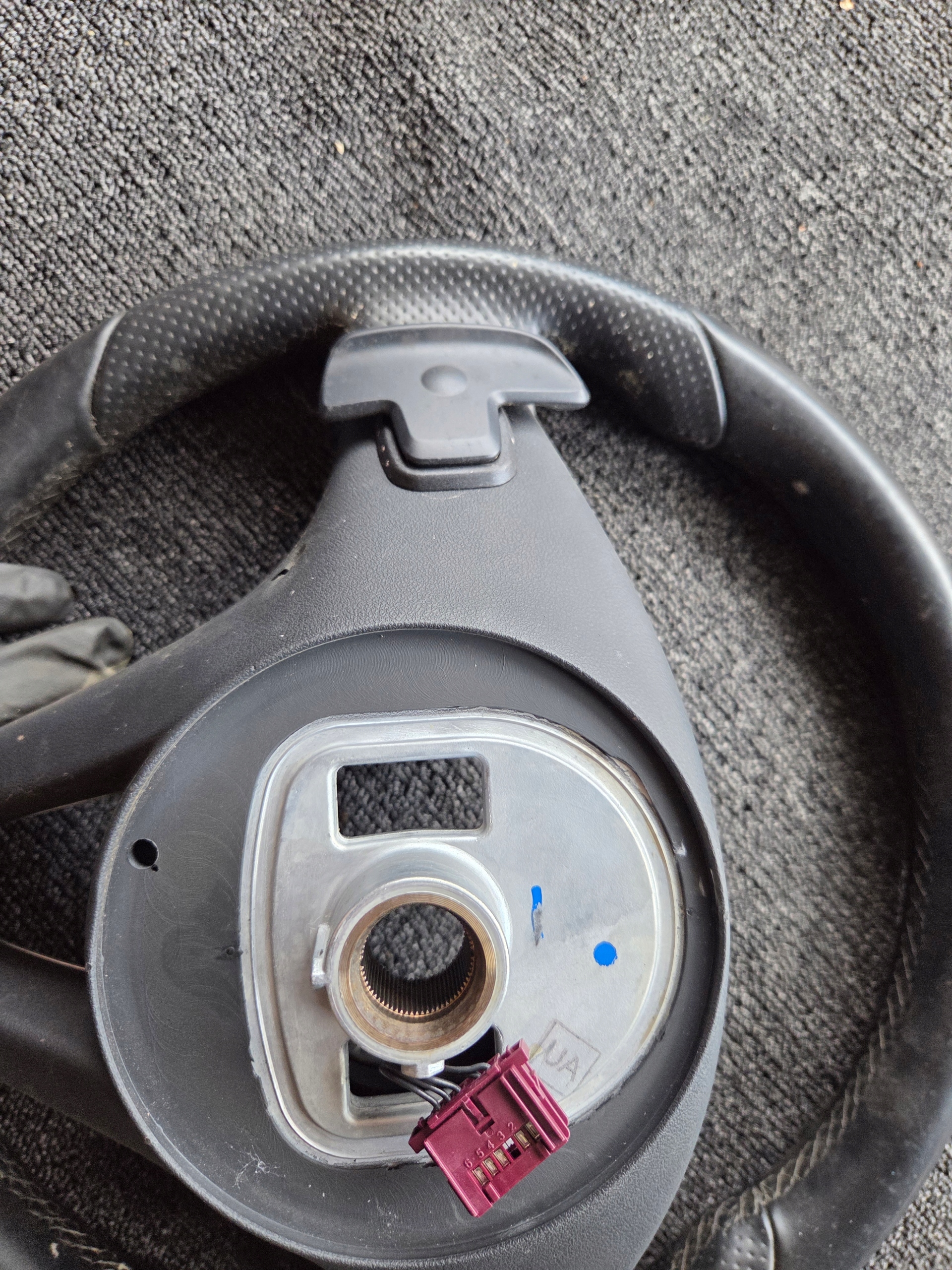 steering wheel, MULTIFUNKCJA leather with shifting MERCEDES CLA250 A0004601603