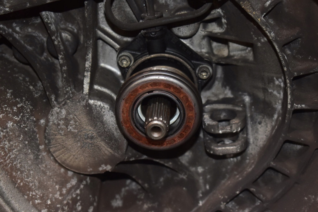 Getriebe 13MC429 OPEL CORSA D 1.0 12V 60 KM 06-11