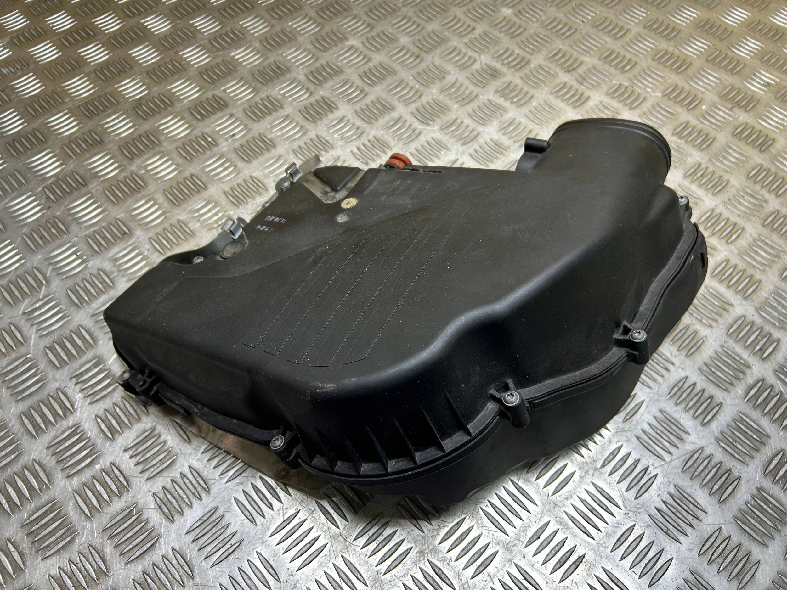 Gehäuse filter luft BMW 6 F06 Gran coupe 2013 7577466