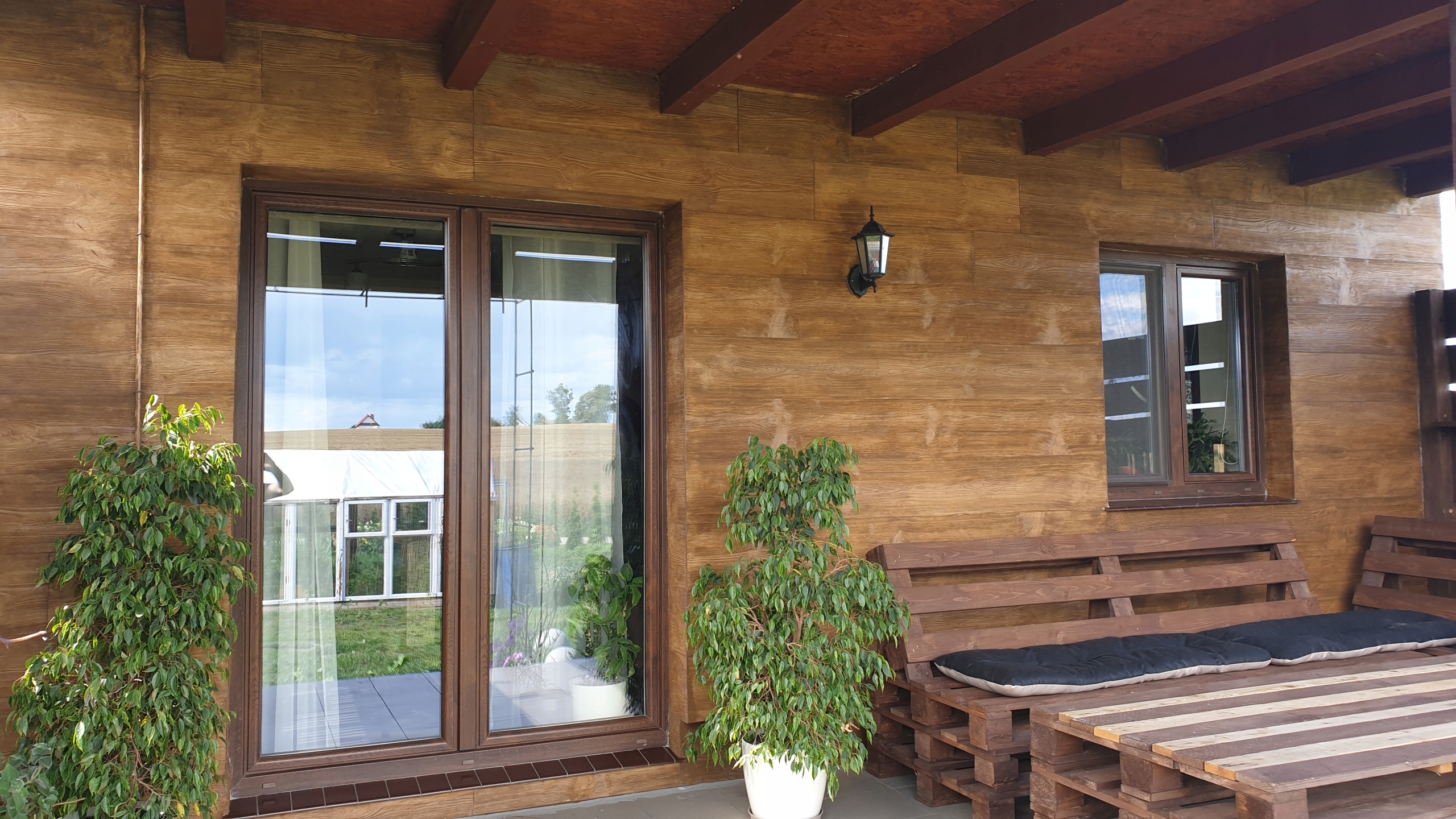 PRÓBKA DESKA ELEWACYJNA ELASTYCZNA - SOSNA Liczba m² w ofercie 0 m²