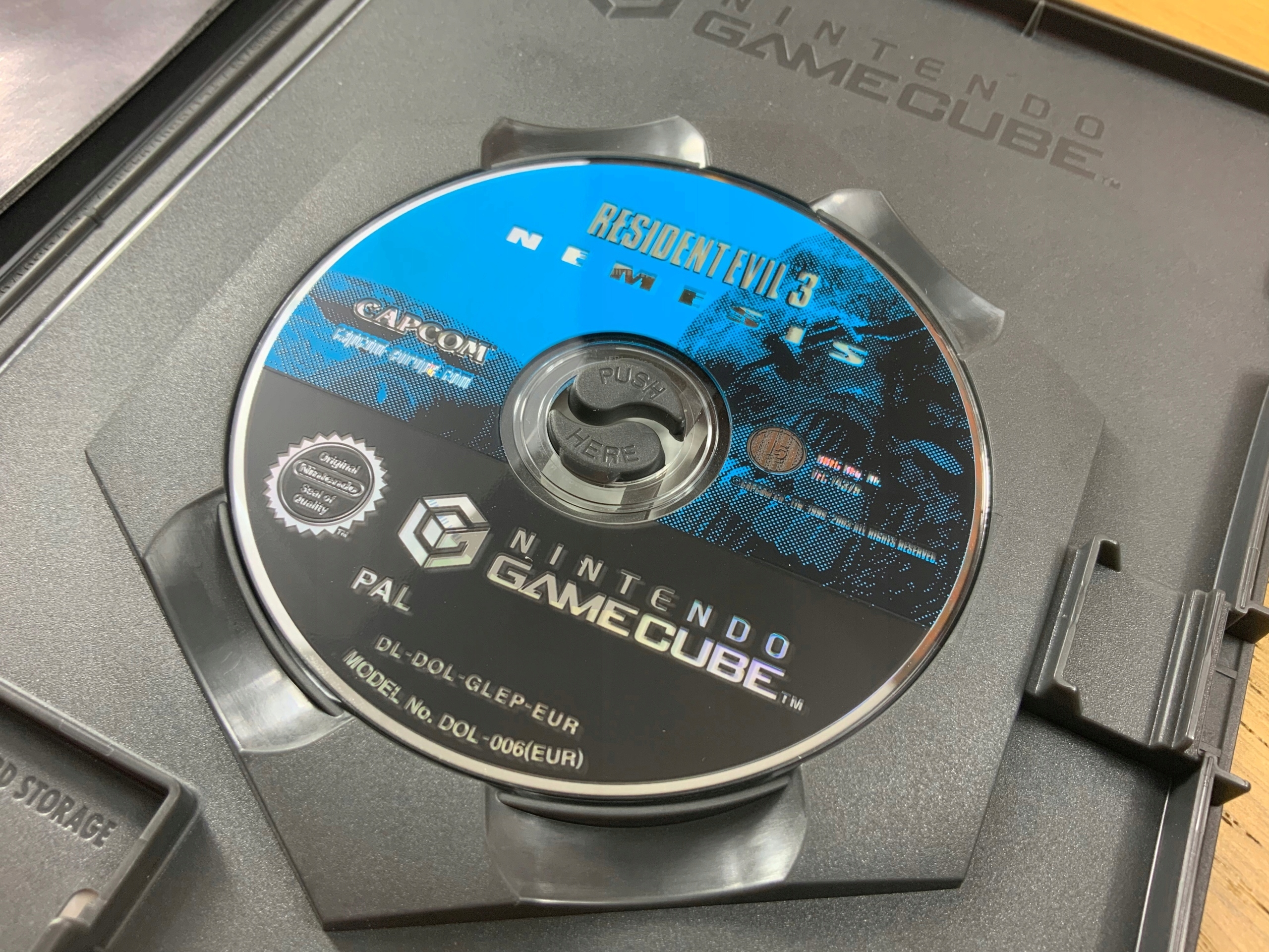 RESIDENT EVIL 3 NEMESIS bdb+ NINTENDO GAMECUBE Wydawca Capcom