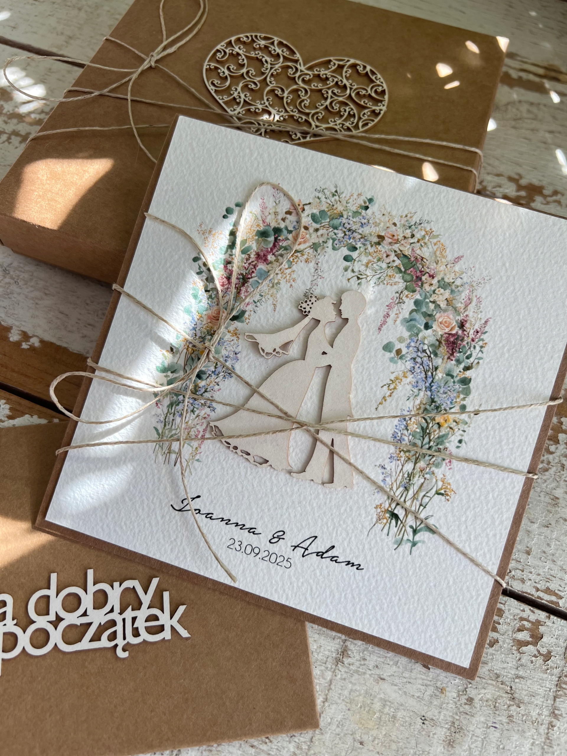 Rustikální kartička na svatba vyrobená ručně s personalizací